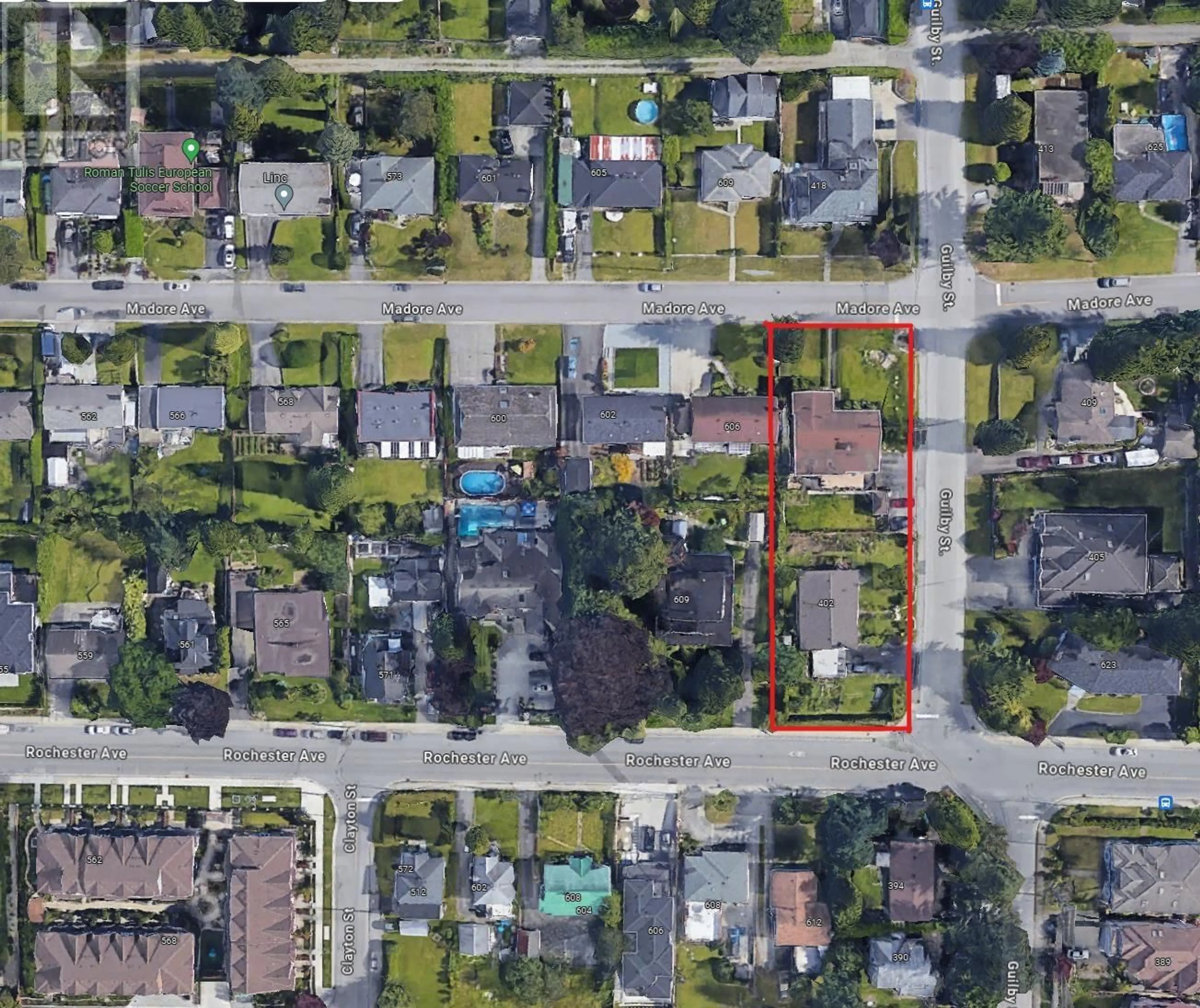 Frontside or backside of a home for 402 GUILBY STREET, Coquitlam British Columbia V3K3Y7