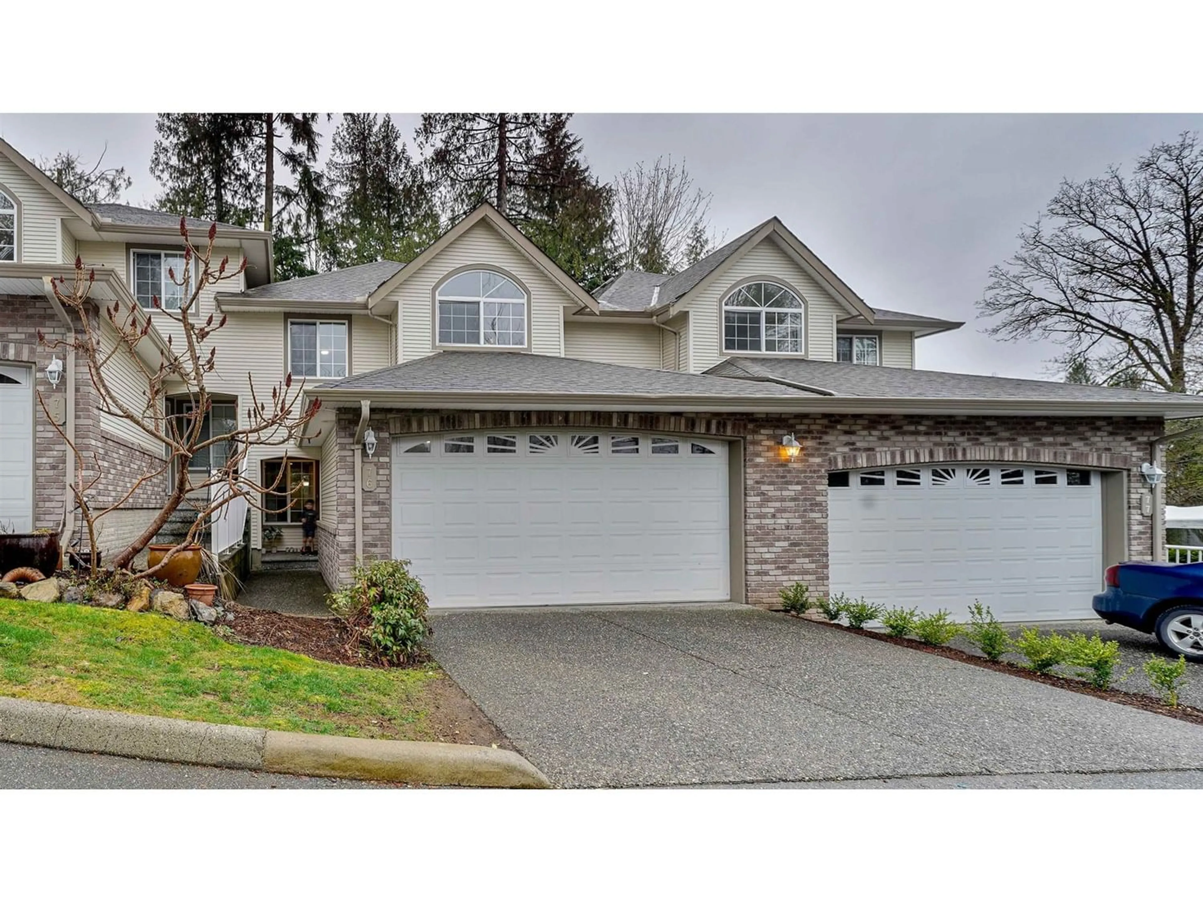 Frontside or backside of a home for 76 32777 CHILCOTIN DRIVE, Abbotsford British Columbia V2T5W4