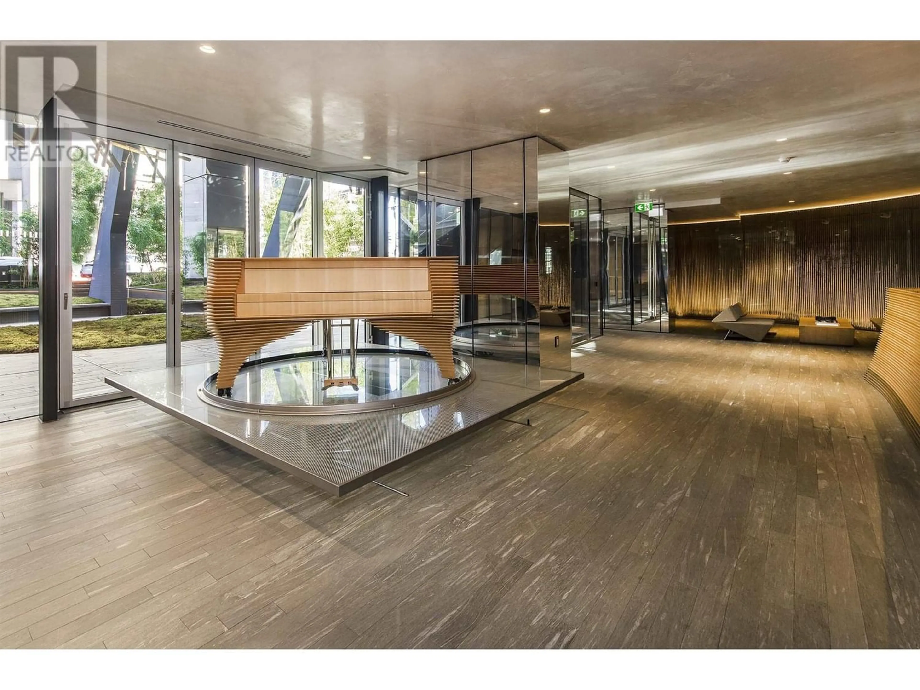 Indoor lobby for 2205 1568 ALBERNI STREET, Vancouver British Columbia V6G0E3