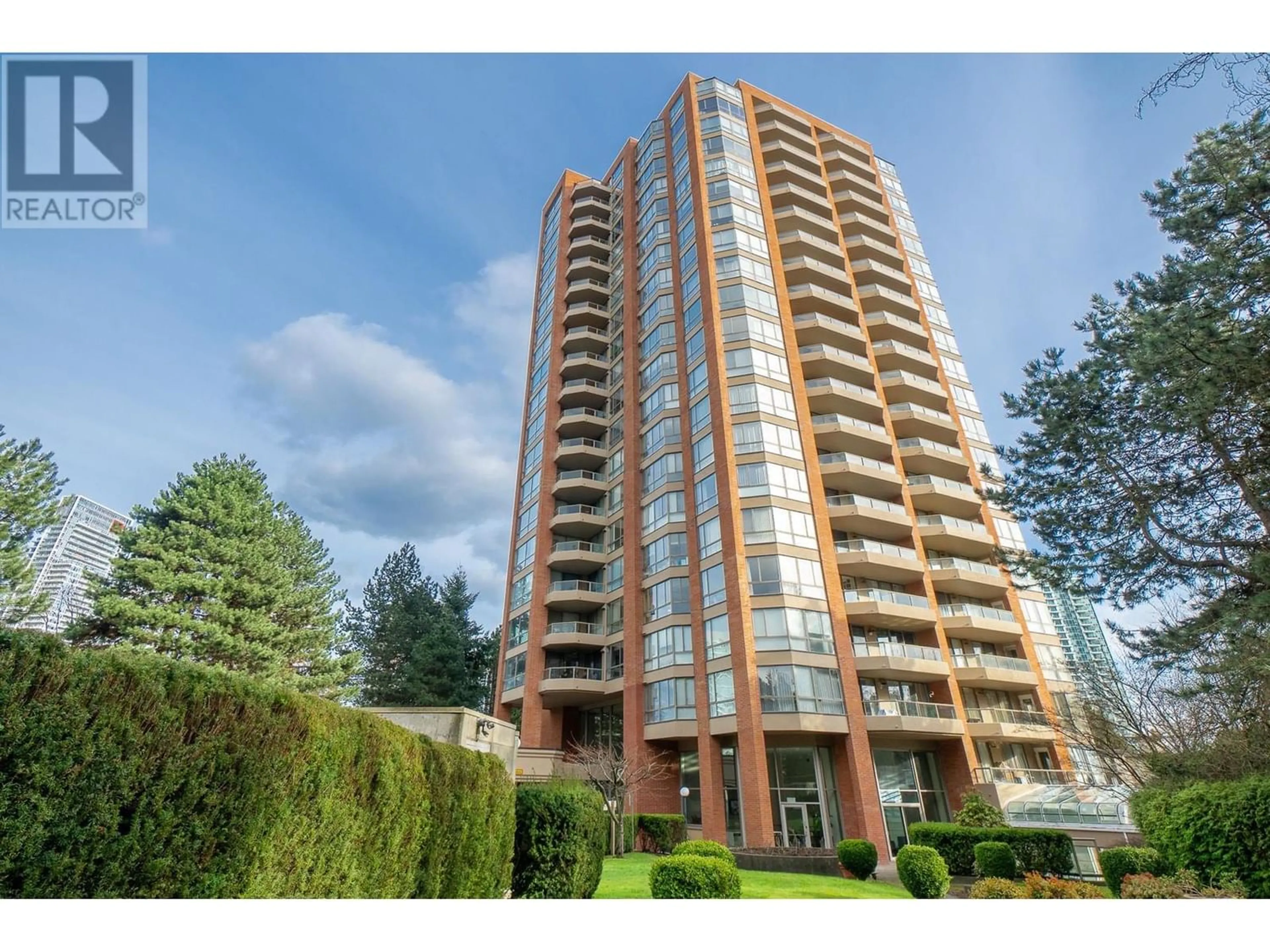 A pic from exterior of the house or condo for 1802 4350 BERESFORD STREET, Burnaby British Columbia V5H4K9