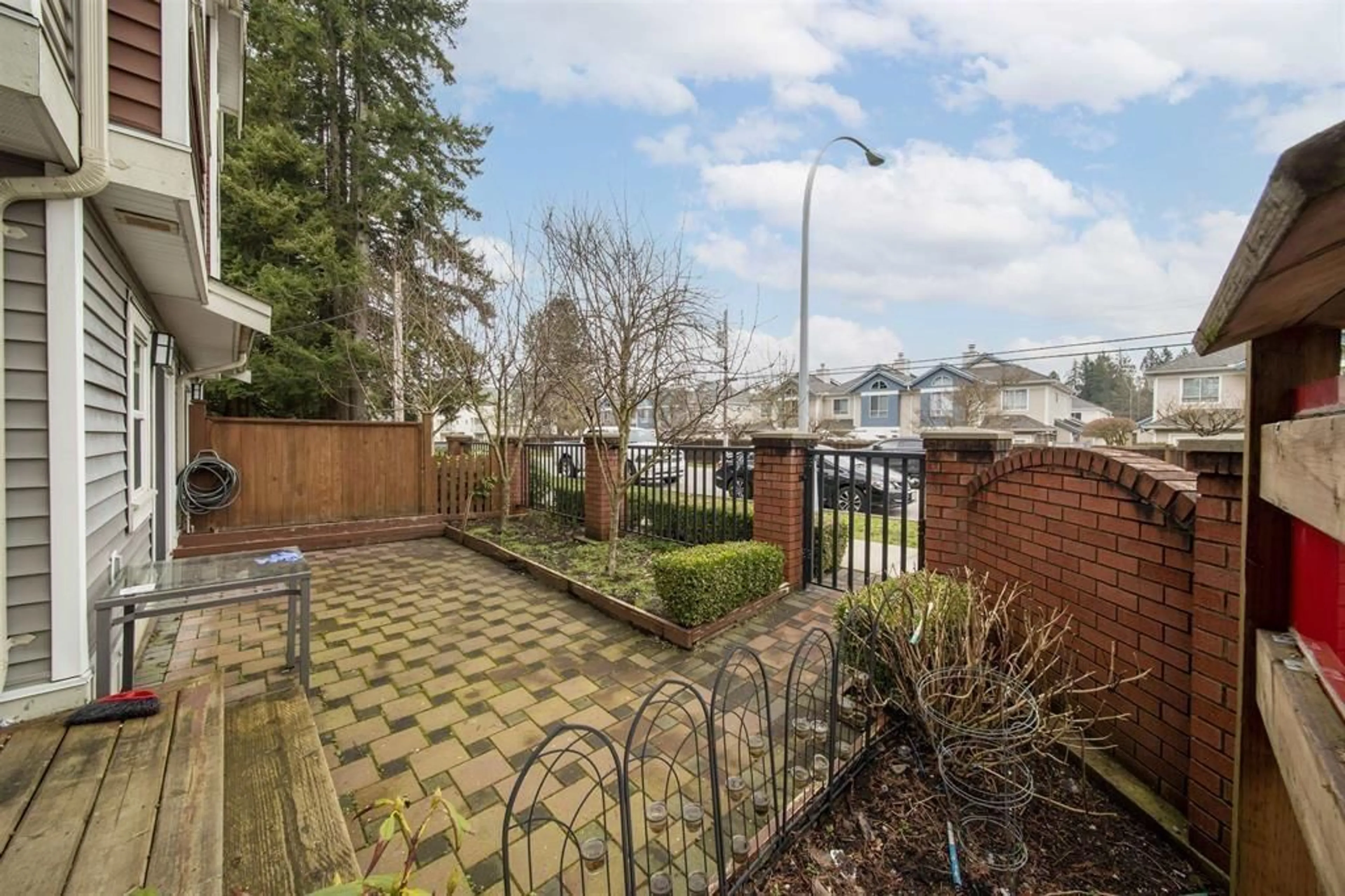 Fenced yard for 21 10265 141 STREET, Surrey British Columbia V3T4P9