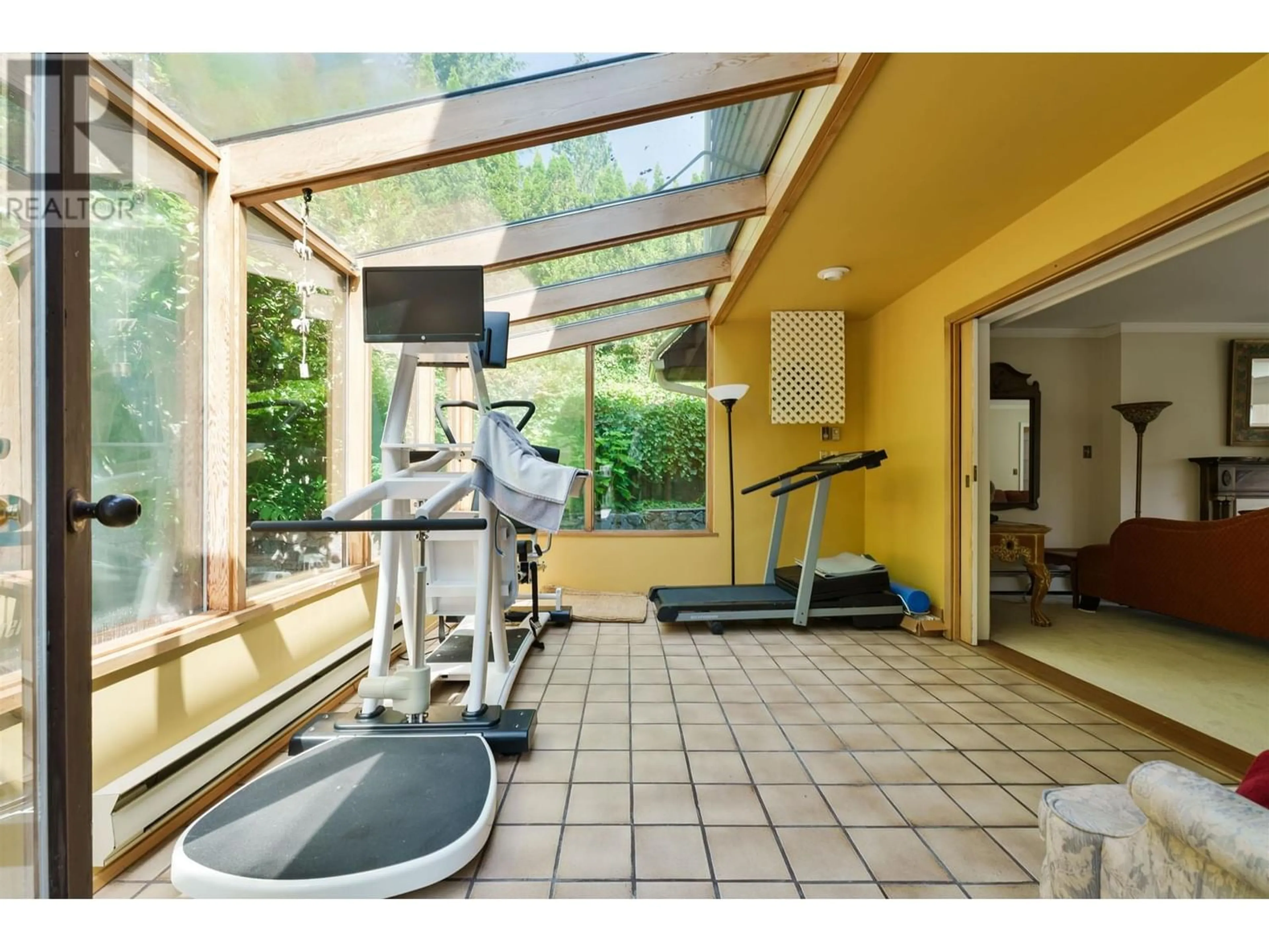 Gym or fitness room for 163 STEVENS DRIVE, West Vancouver British Columbia V7S1C3