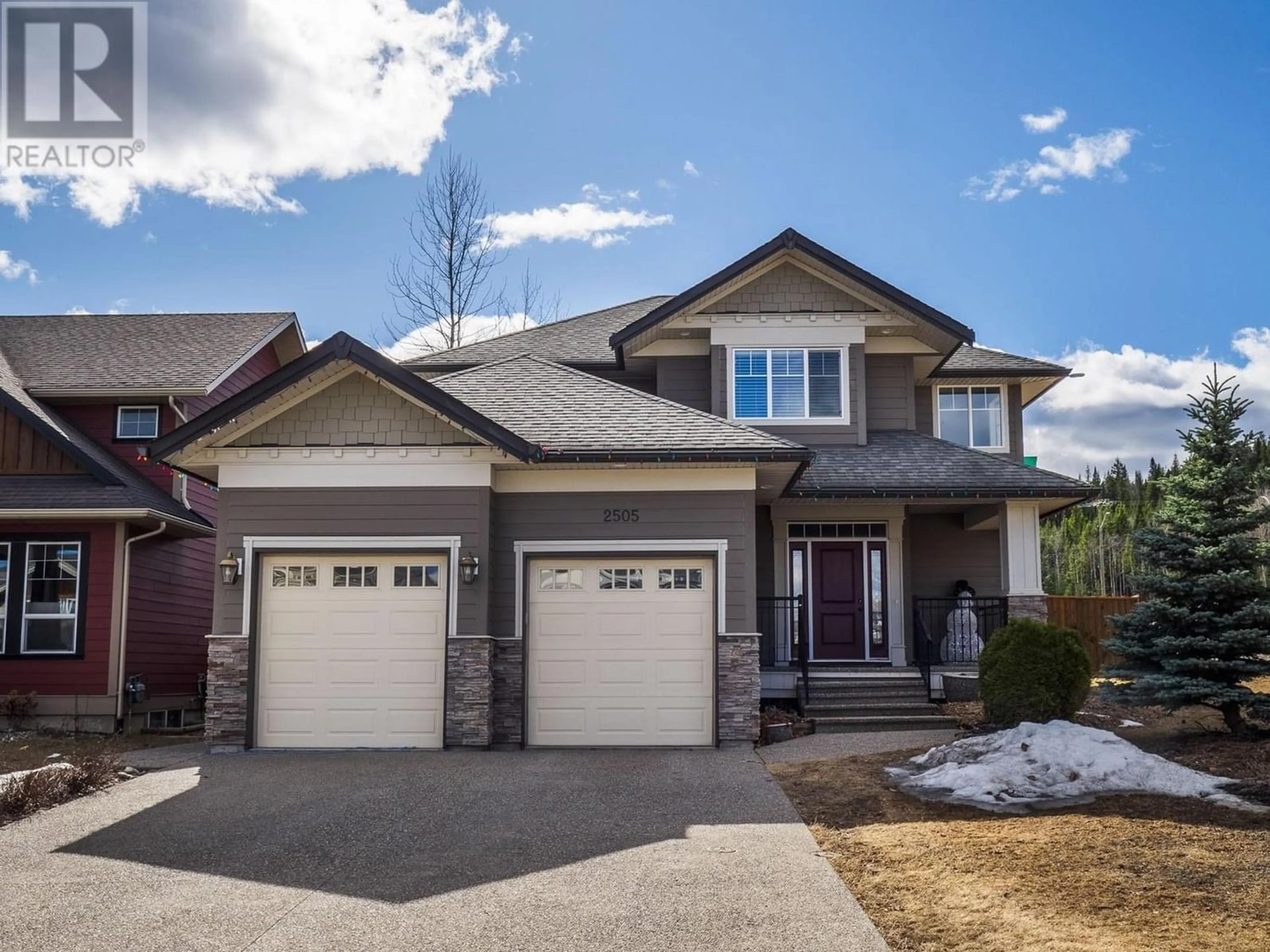 Frontside or backside of a home for 2505 KENNEY COURT, Prince George British Columbia V2N0B9