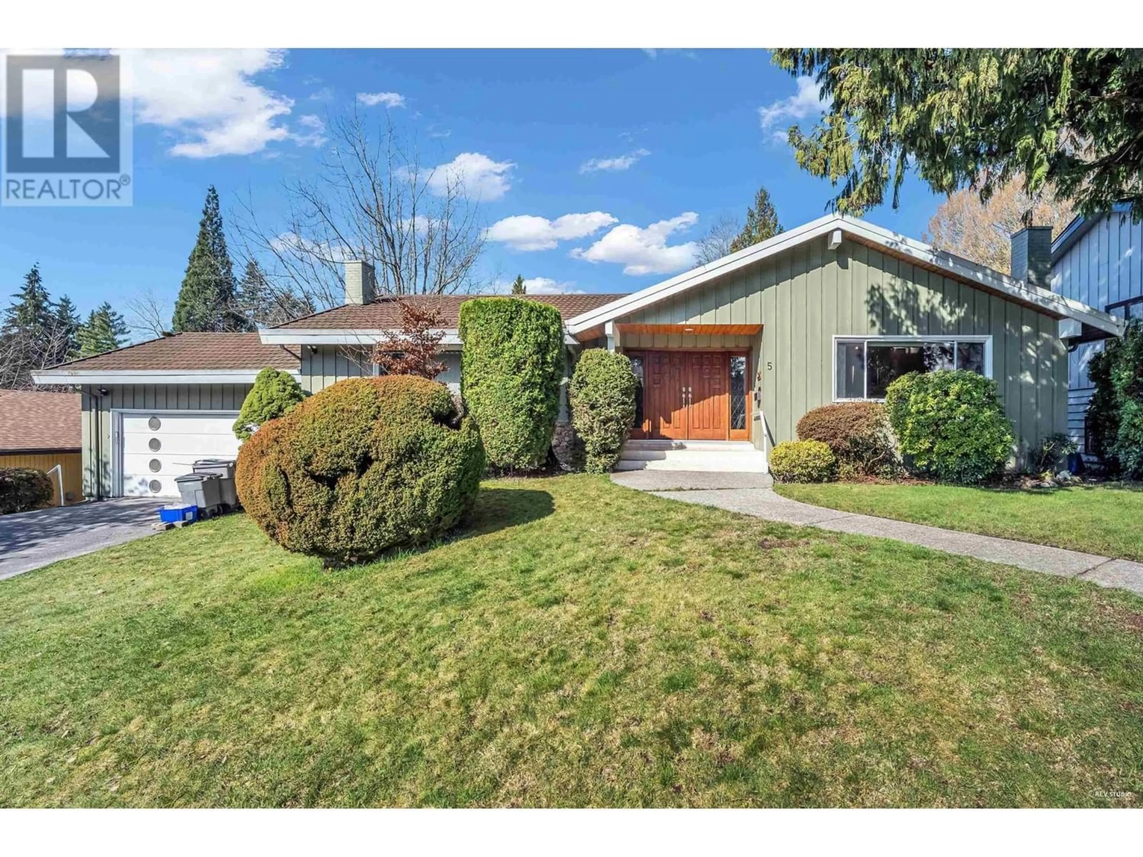 Frontside or backside of a home for 5 TAMATH CRESCENT, Vancouver British Columbia V6N2C8