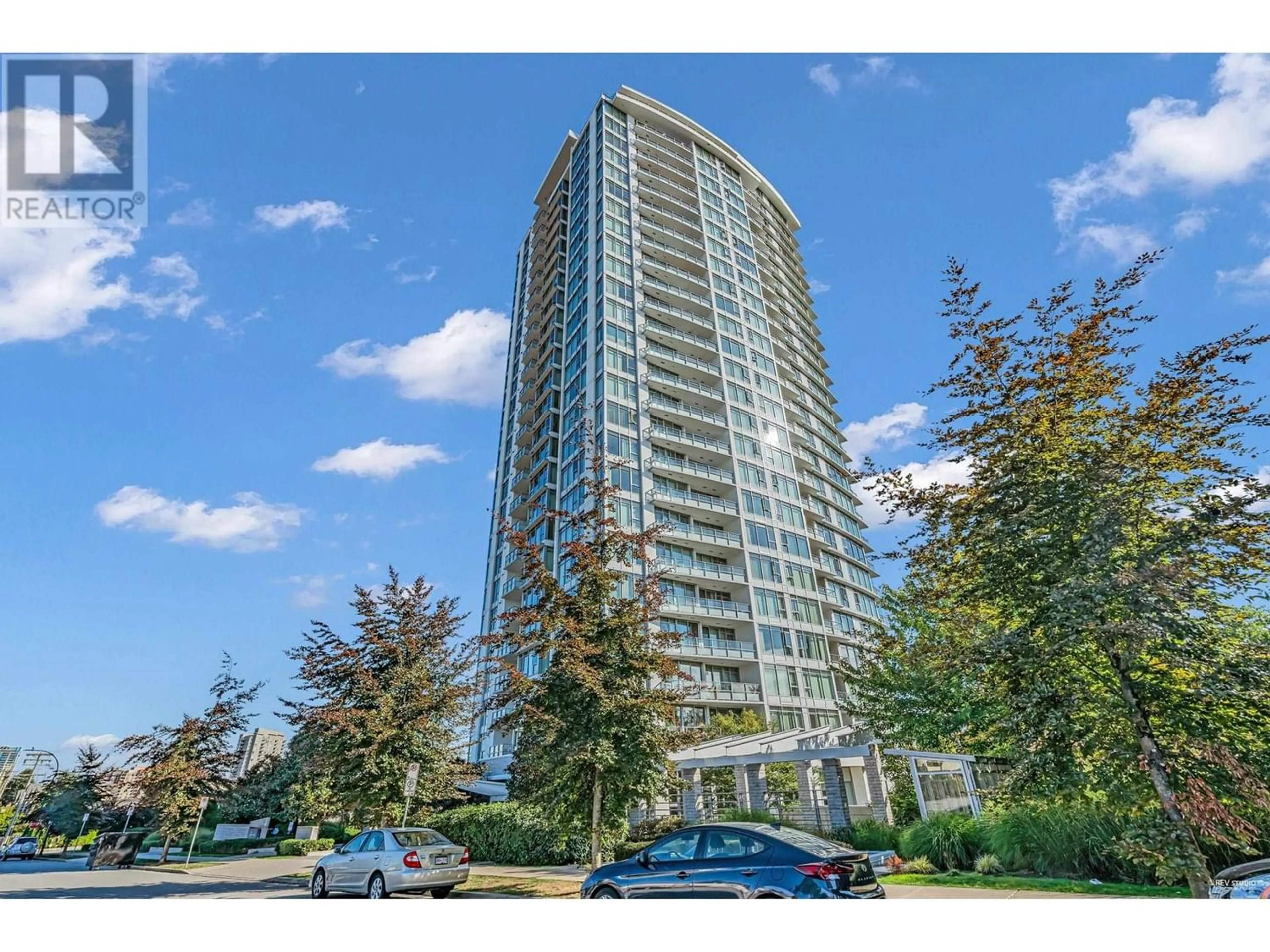 A pic from exterior of the house or condo for 2106 6688 ARCOLA STREET, Burnaby British Columbia V5E0B3