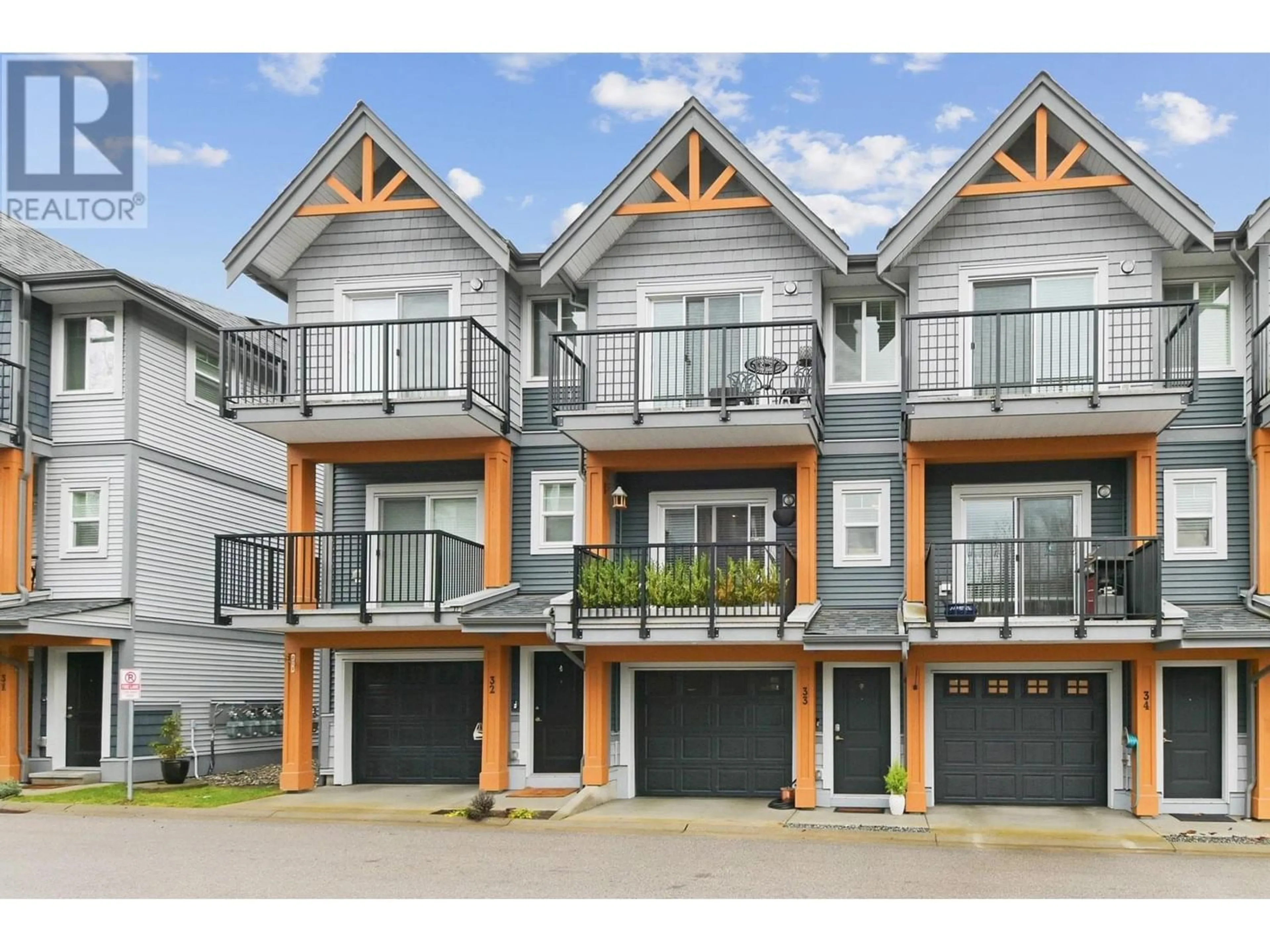 A pic from exterior of the house or condo for 33 22810 113 AVENUE, Maple Ridge British Columbia V2X3N2