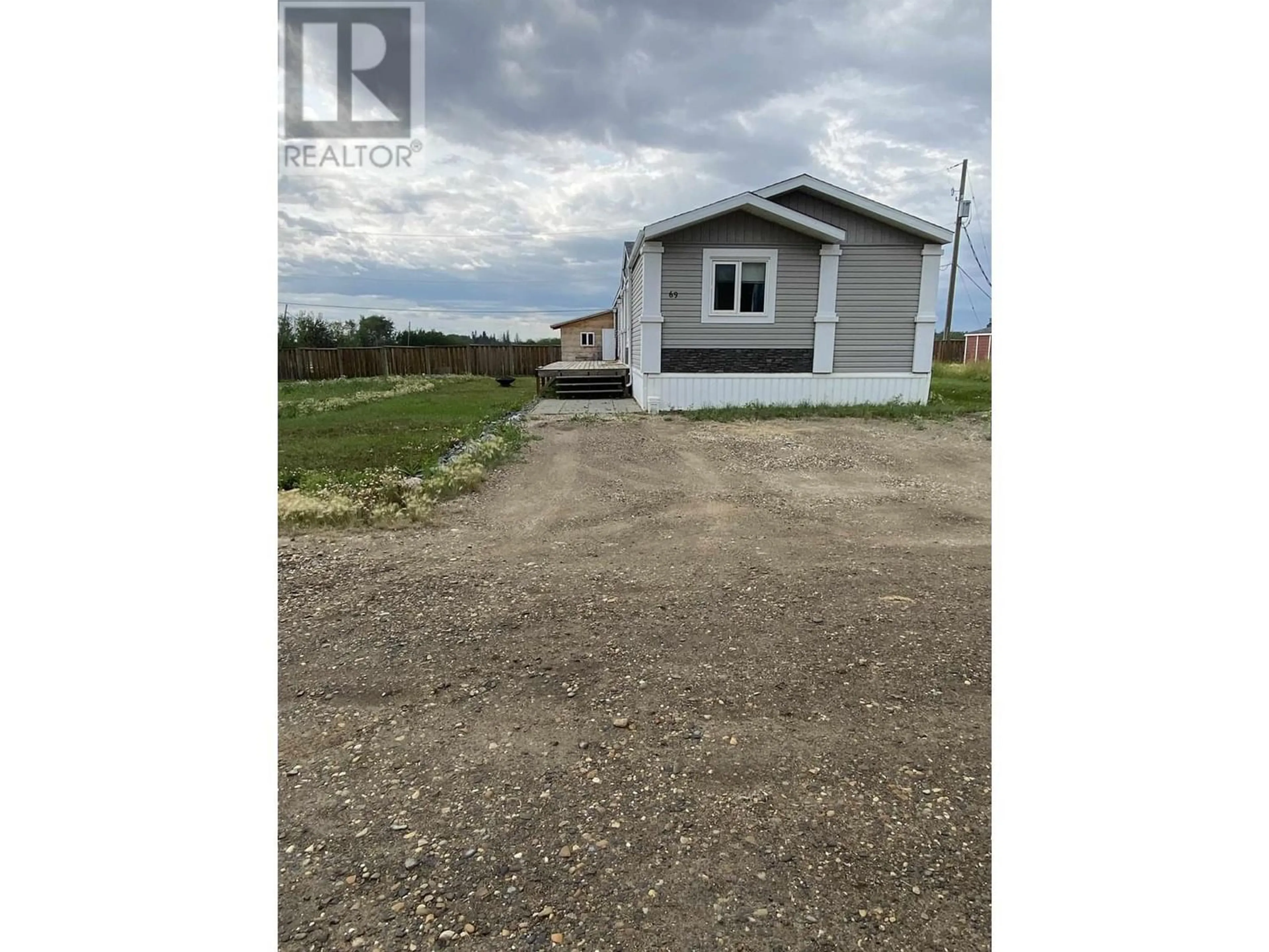 Shed for 69 7414 FOREST LAWN STREET, Fort St. John British Columbia V1J8B7