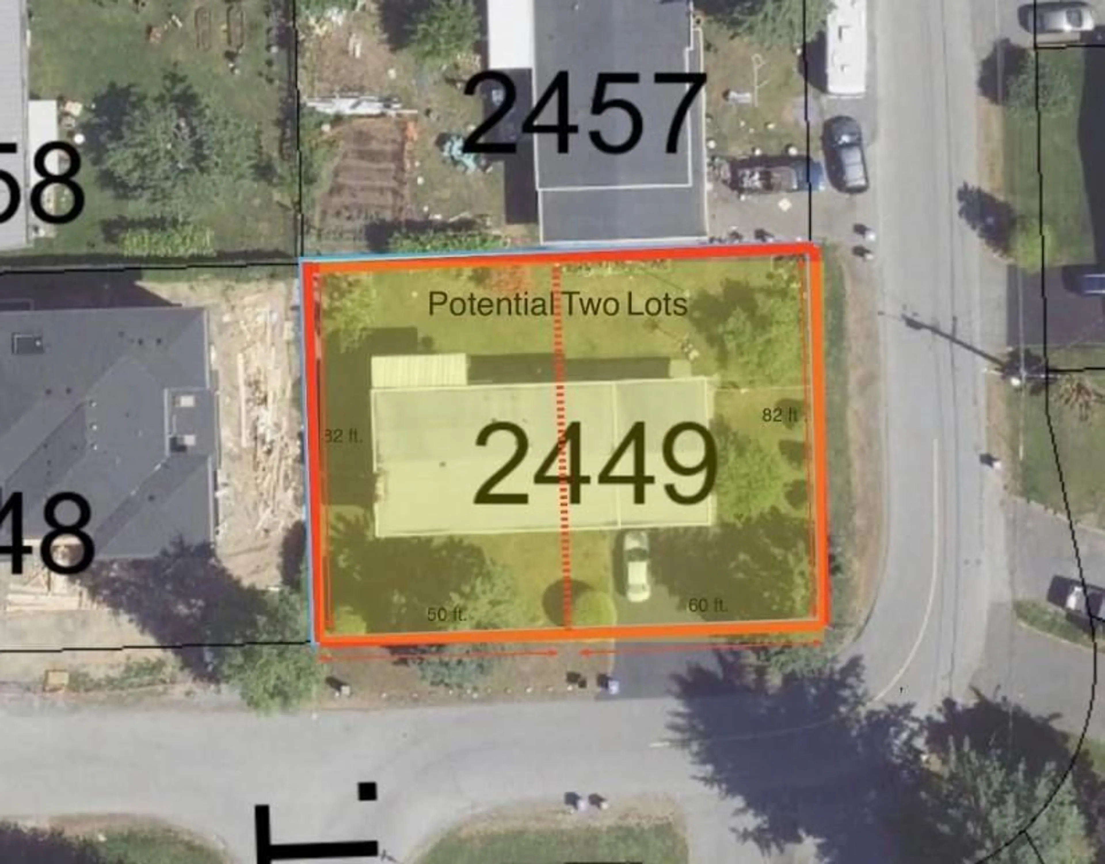 A pic from outside/outdoor area/front of a property/back of a property/a pic from drone, street for 2449 ADELAIDE, Abbotsford British Columbia V2T3L9