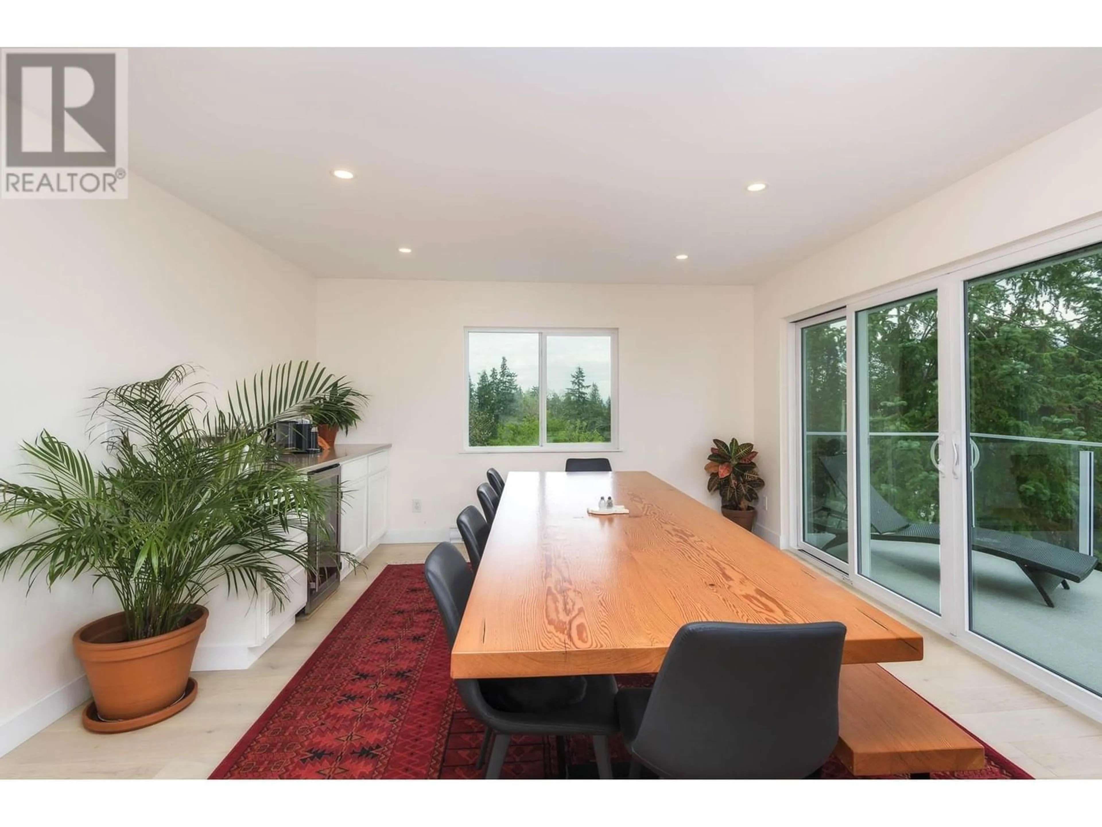 Dining room for 5104 PAM ROAD, Sechelt British Columbia V7Z0G6