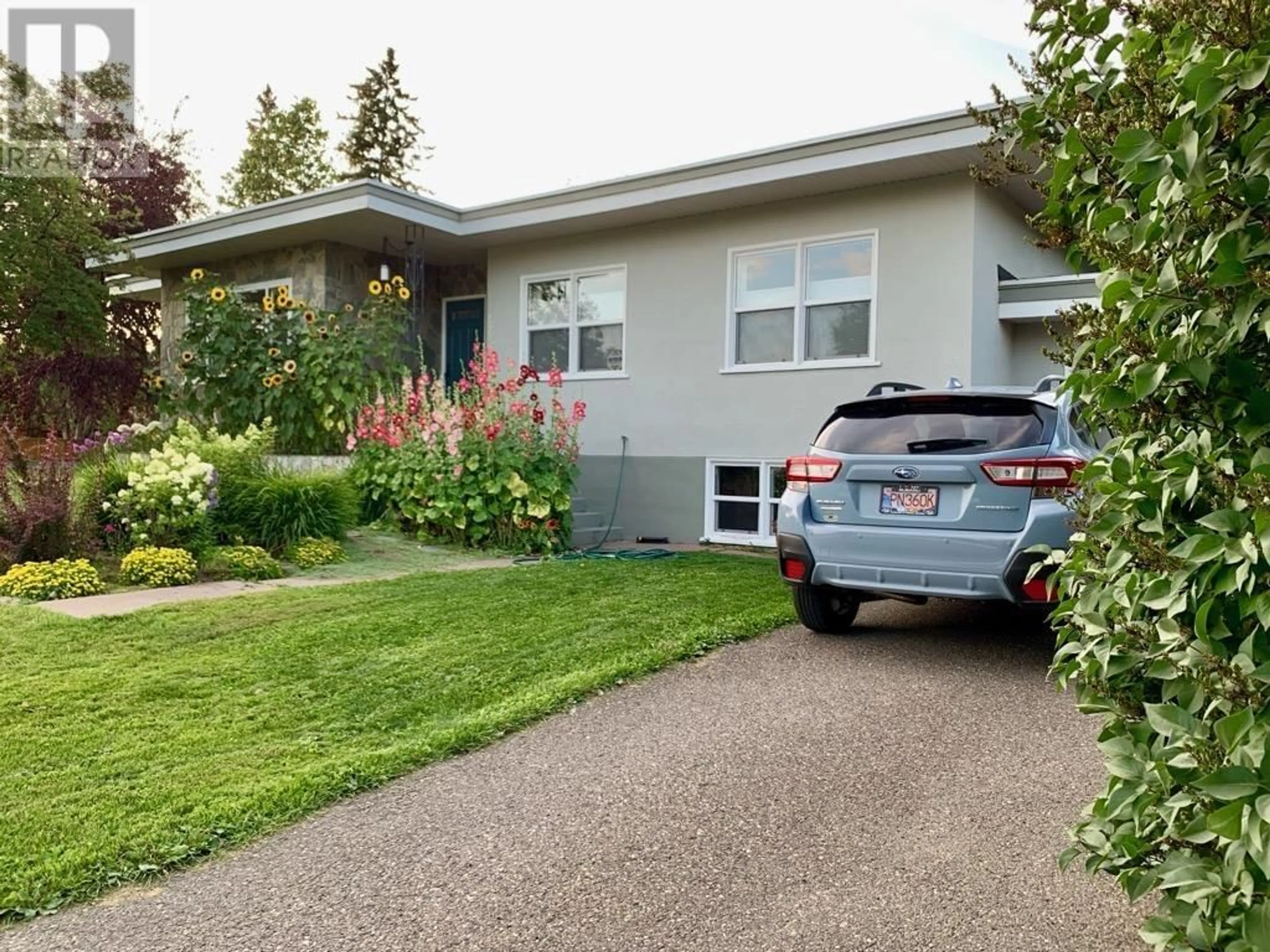Frontside or backside of a home for 610 17TH AVENUE, Prince George British Columbia V2L3Y2