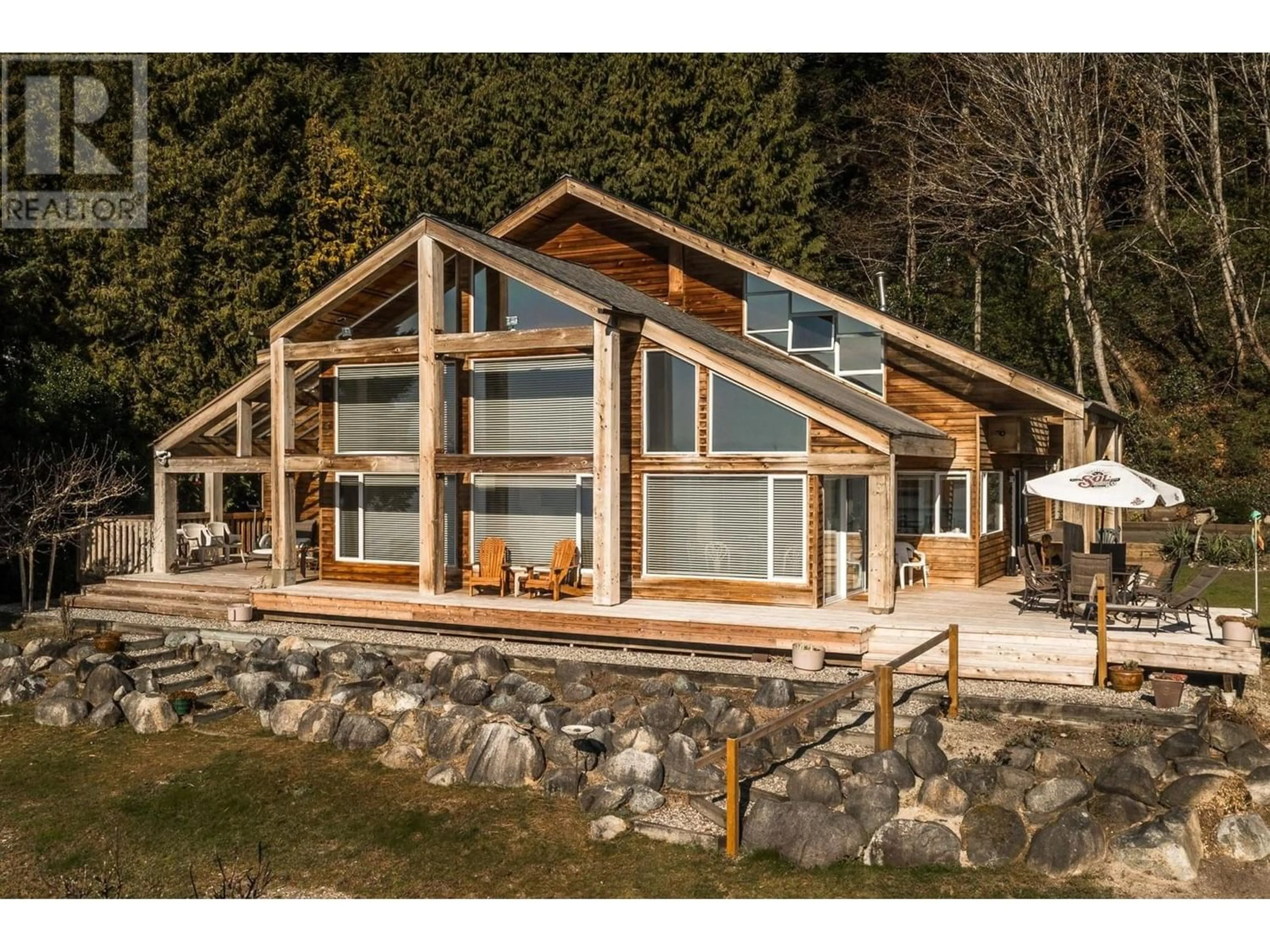 Frontside or backside of a home for 598 TSAWWASSEN BEACH ROAD, Delta British Columbia V4M4C7