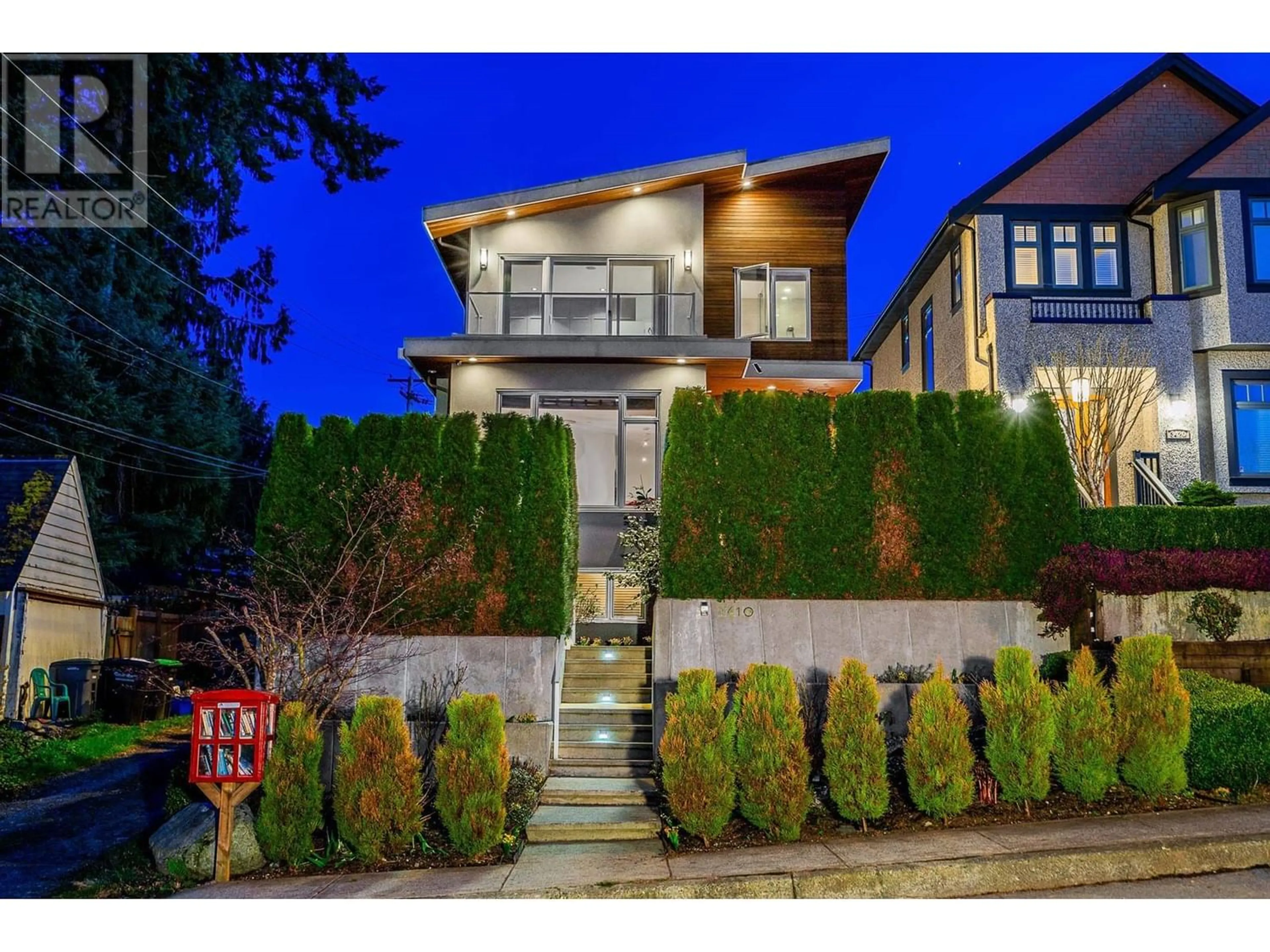 Frontside or backside of a home for 3410 W 15TH AVENUE, Vancouver British Columbia V6R2Z1