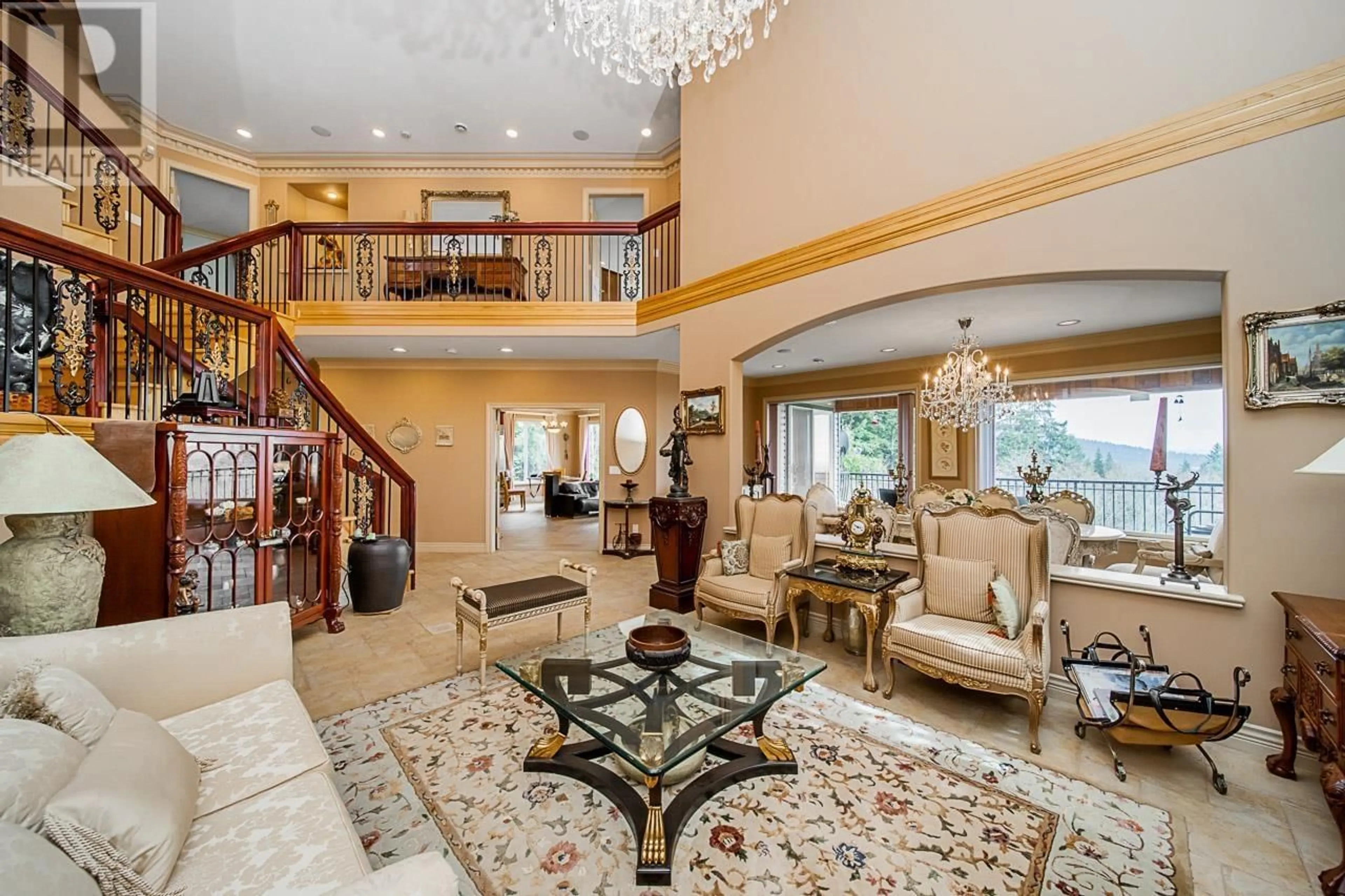 Indoor foyer for 2138 BRAESIDE PLACE, Coquitlam British Columbia V3E3L3