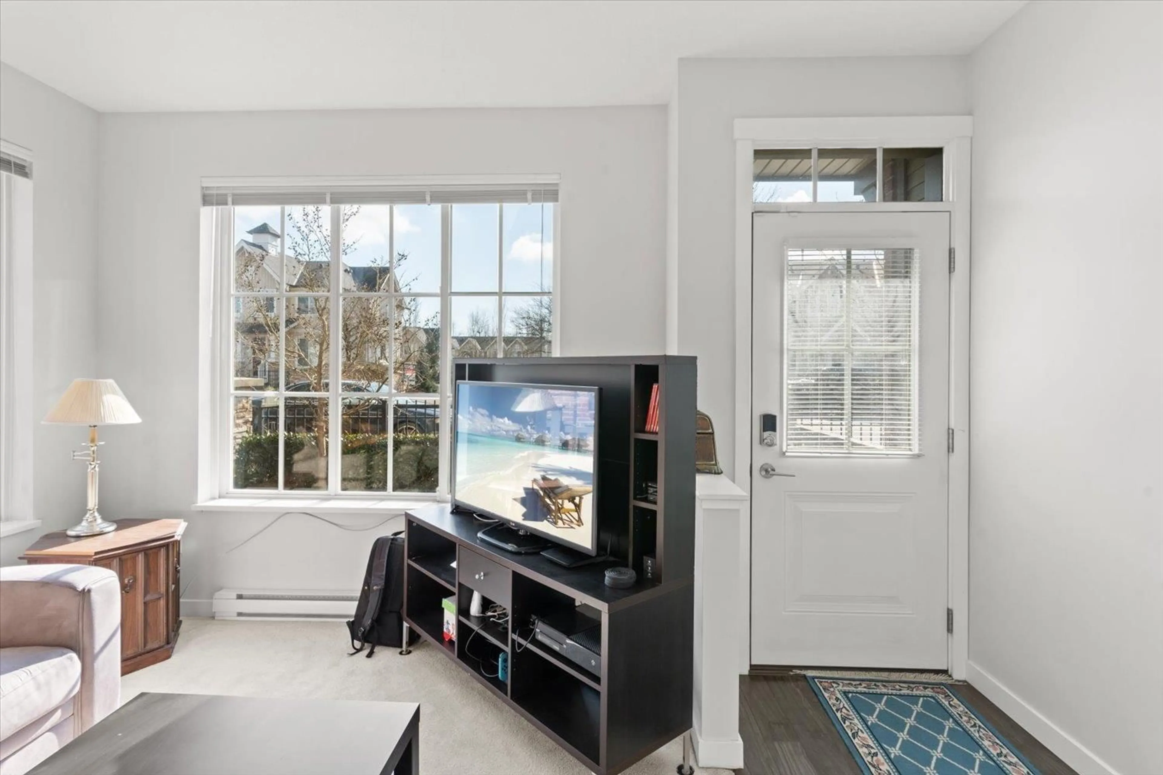 Indoor entryway for 19 30989 WESTRIDGE PLACE, Abbotsford British Columbia V2T0E7