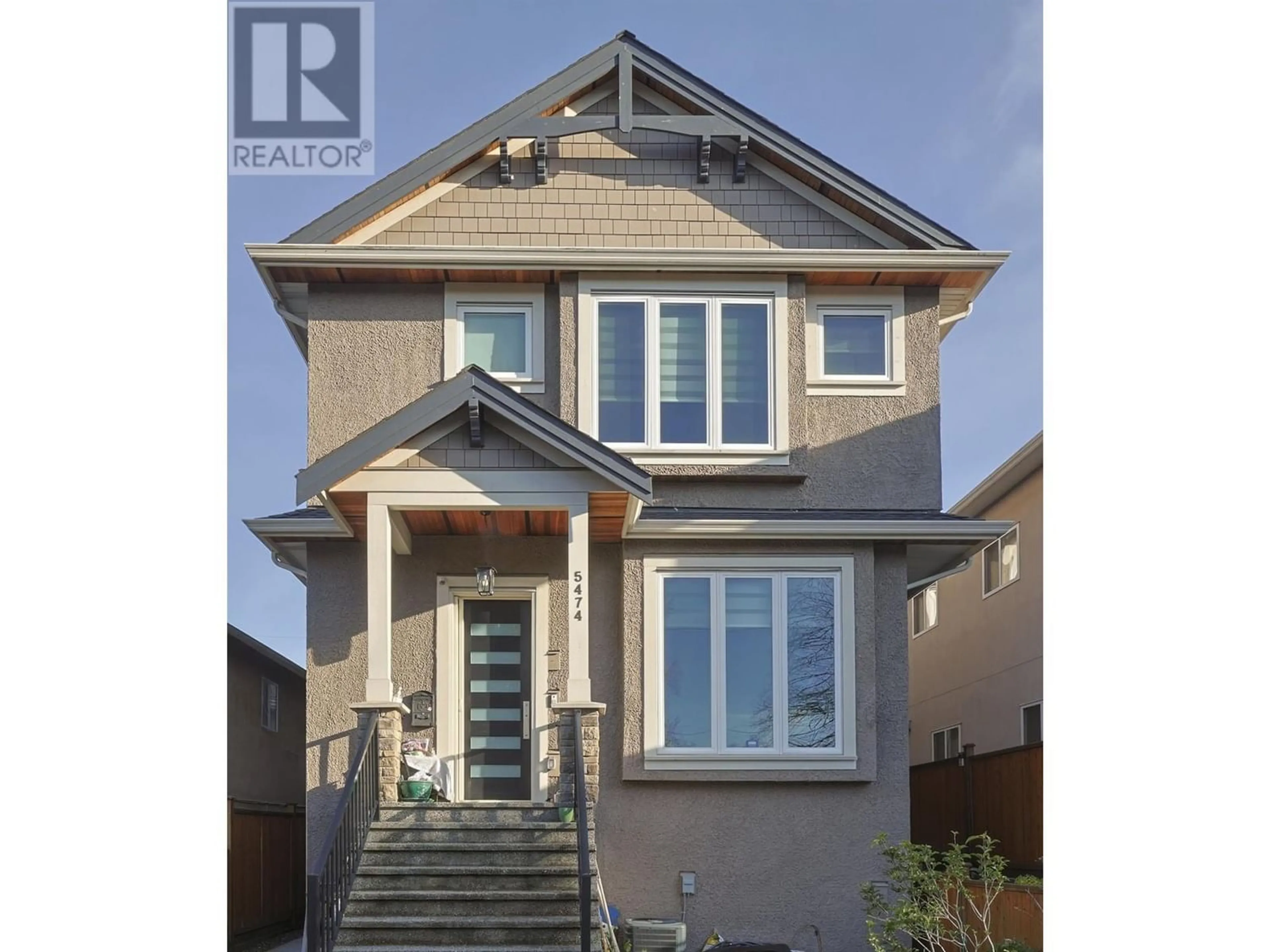 Frontside or backside of a home for 5474 DUNDEE STREET, Vancouver British Columbia V5R3T9