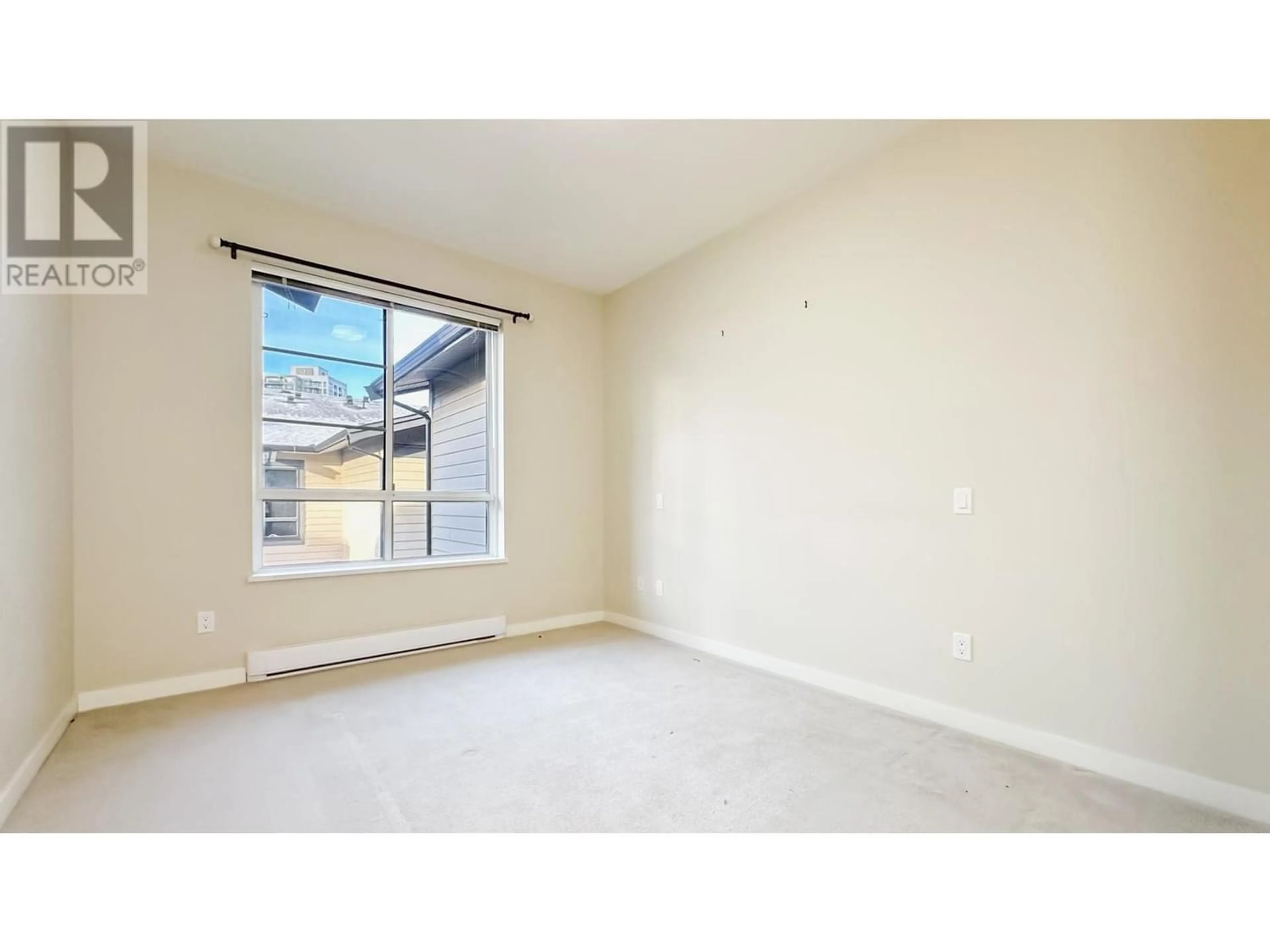 A pic of a room for 42 3728 THURSTON STREET, Burnaby British Columbia V5H0E6