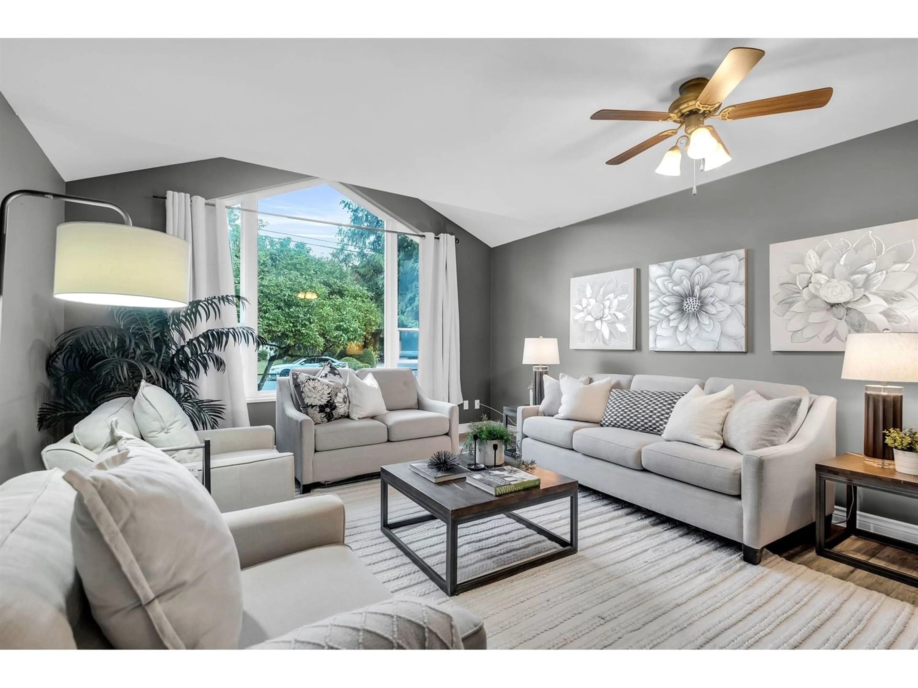 Living room for 9067 TRATTLE STREET, Langley British Columbia V1M2S5