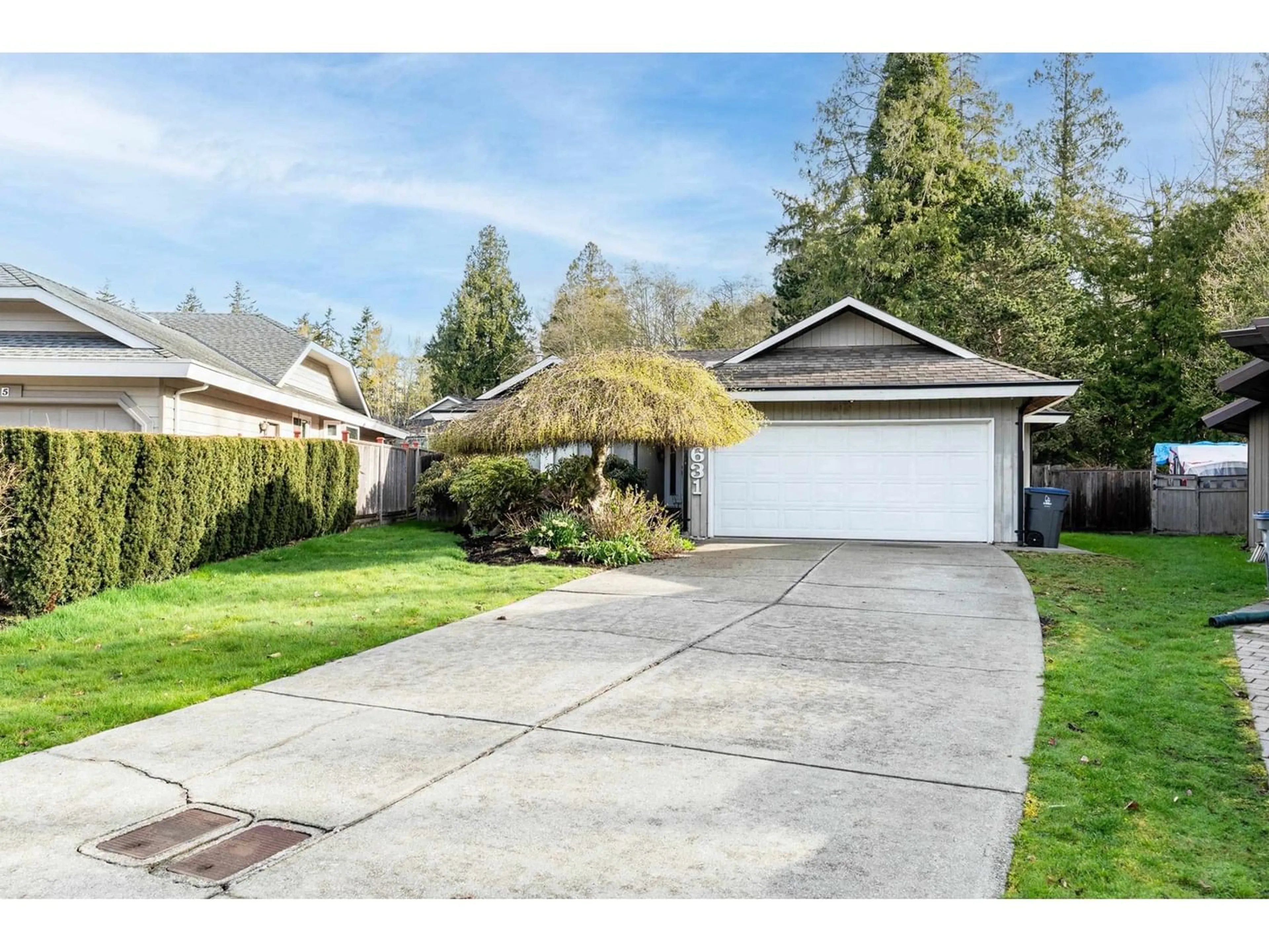 Frontside or backside of a home for 14631 17A AVENUE, Surrey British Columbia V4A7P8