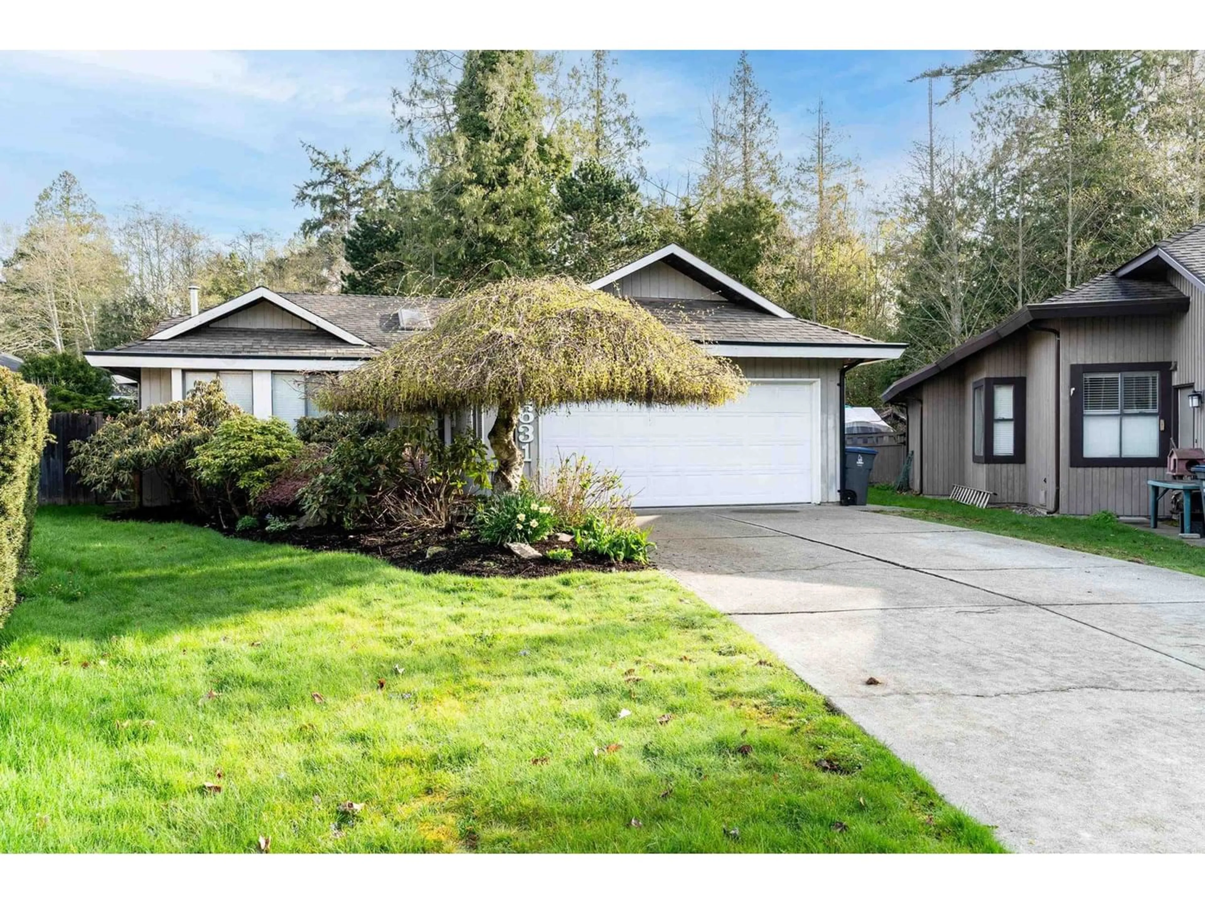 Frontside or backside of a home for 14631 17A AVENUE, Surrey British Columbia V4A7P8