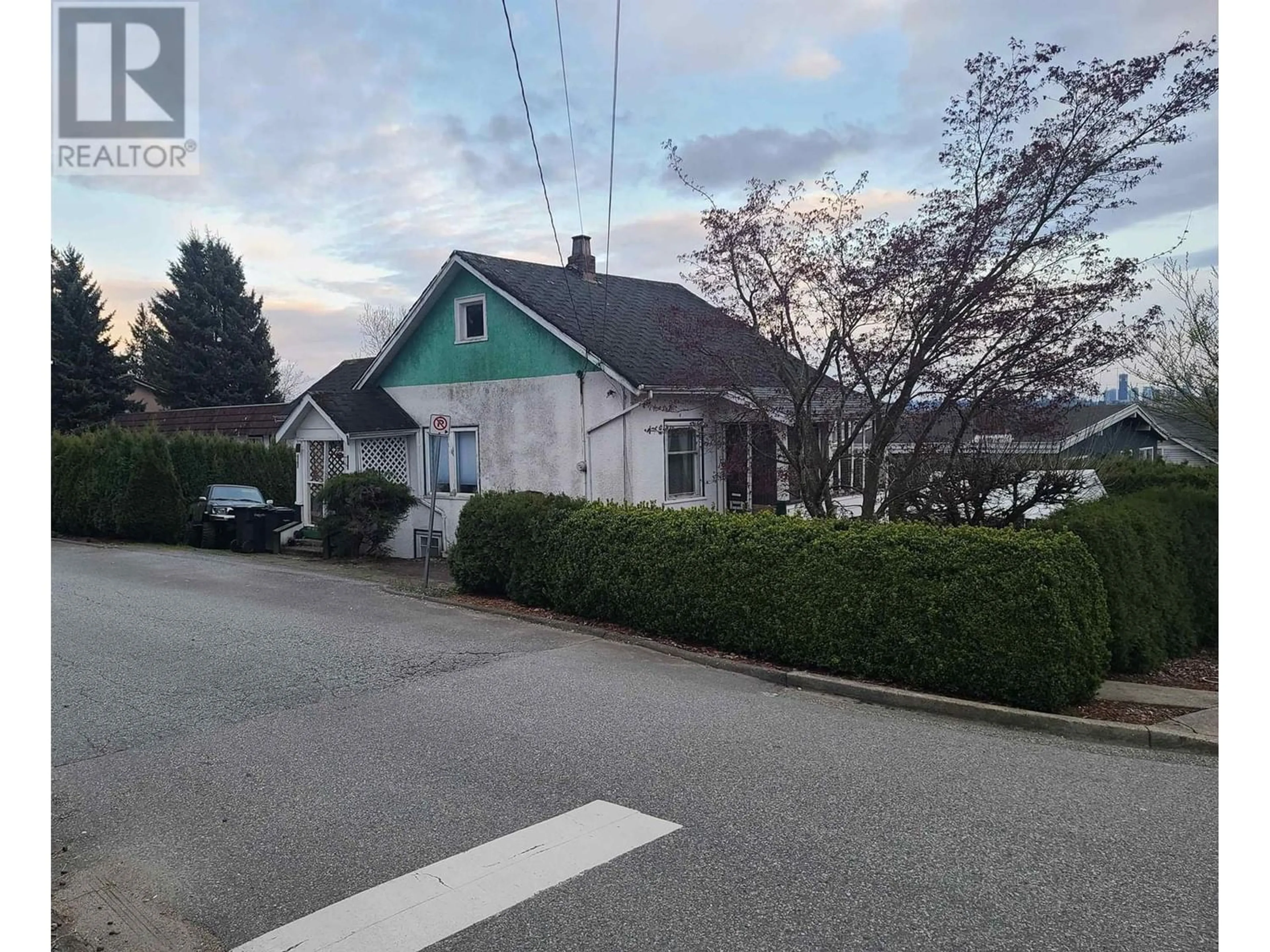 Street view for 317 MARMONT STREET, Coquitlam British Columbia V3K4R2