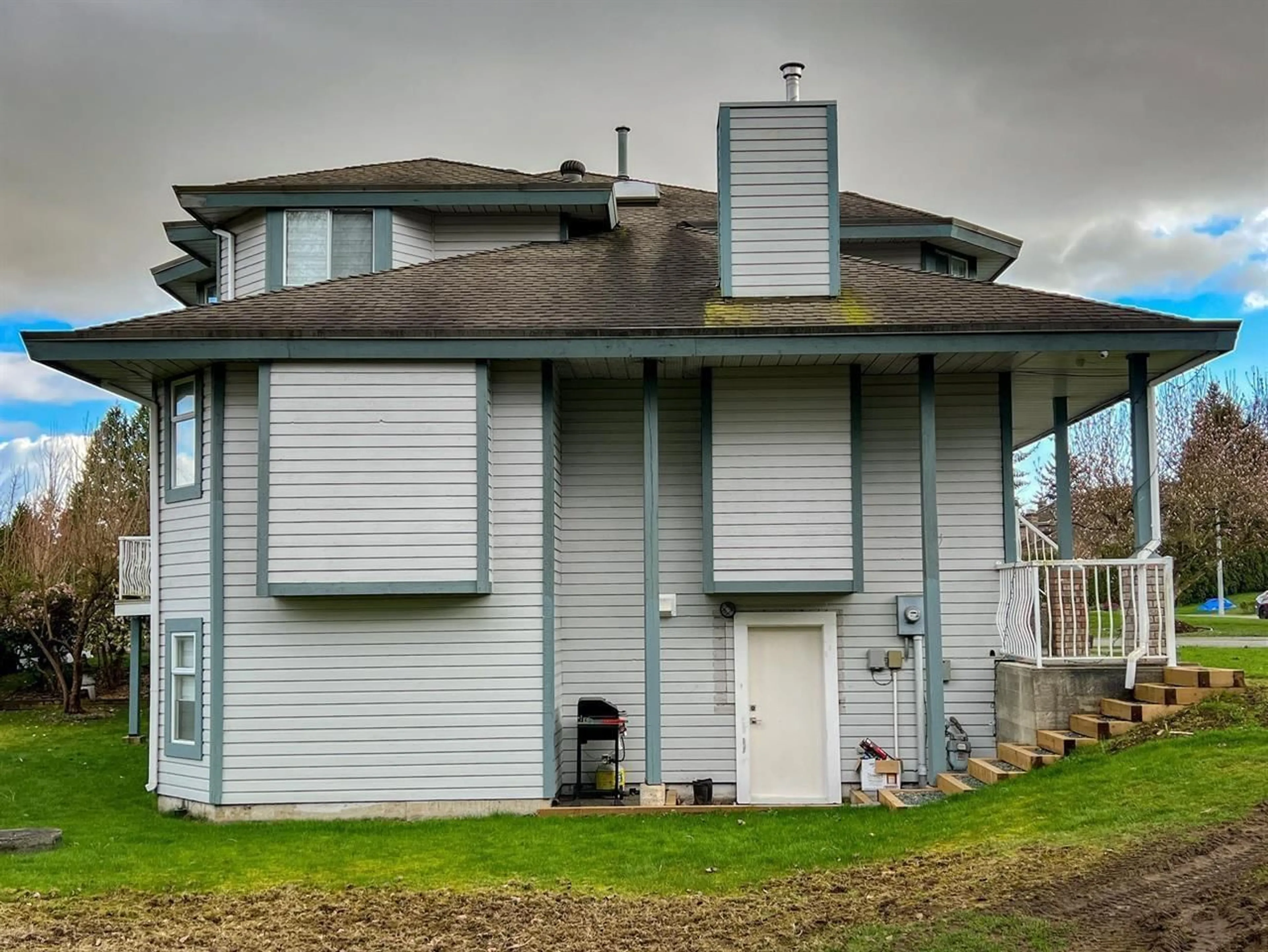 Frontside or backside of a home for 15017 73A AVENUE, Surrey British Columbia V3S7H5