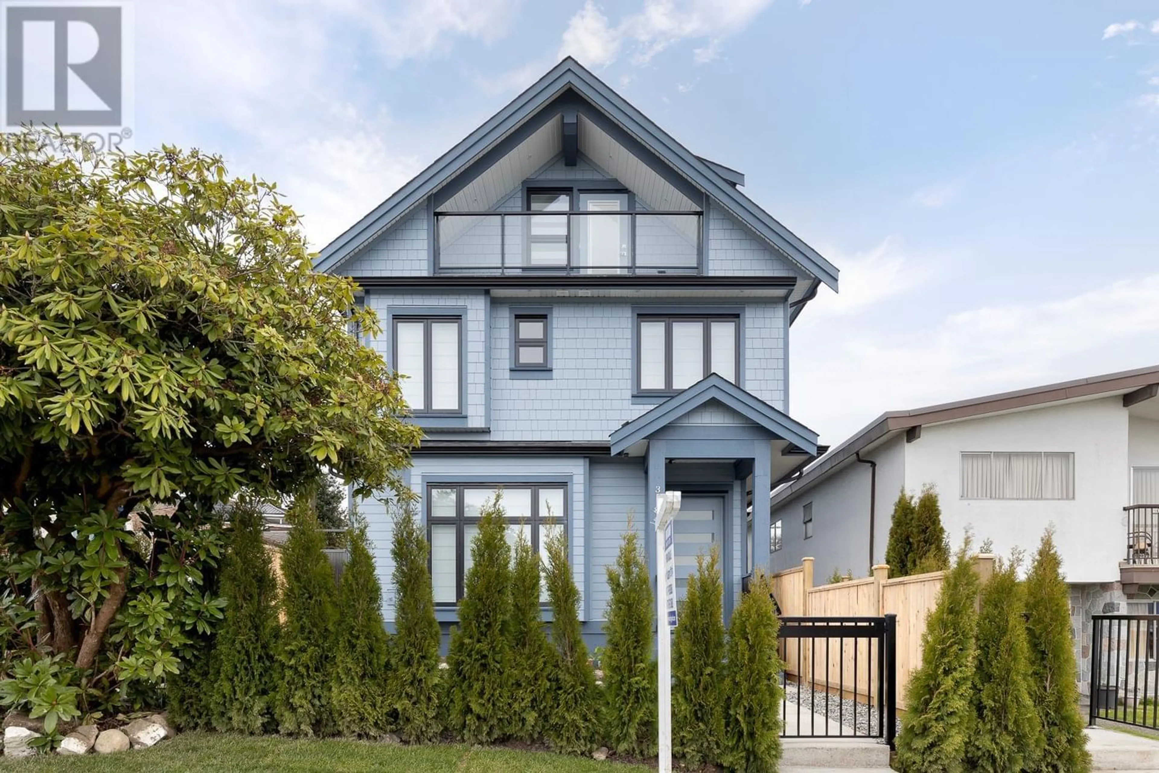 Frontside or backside of a home for 3182 E 23RD AVENUE, Vancouver British Columbia V5R1B5