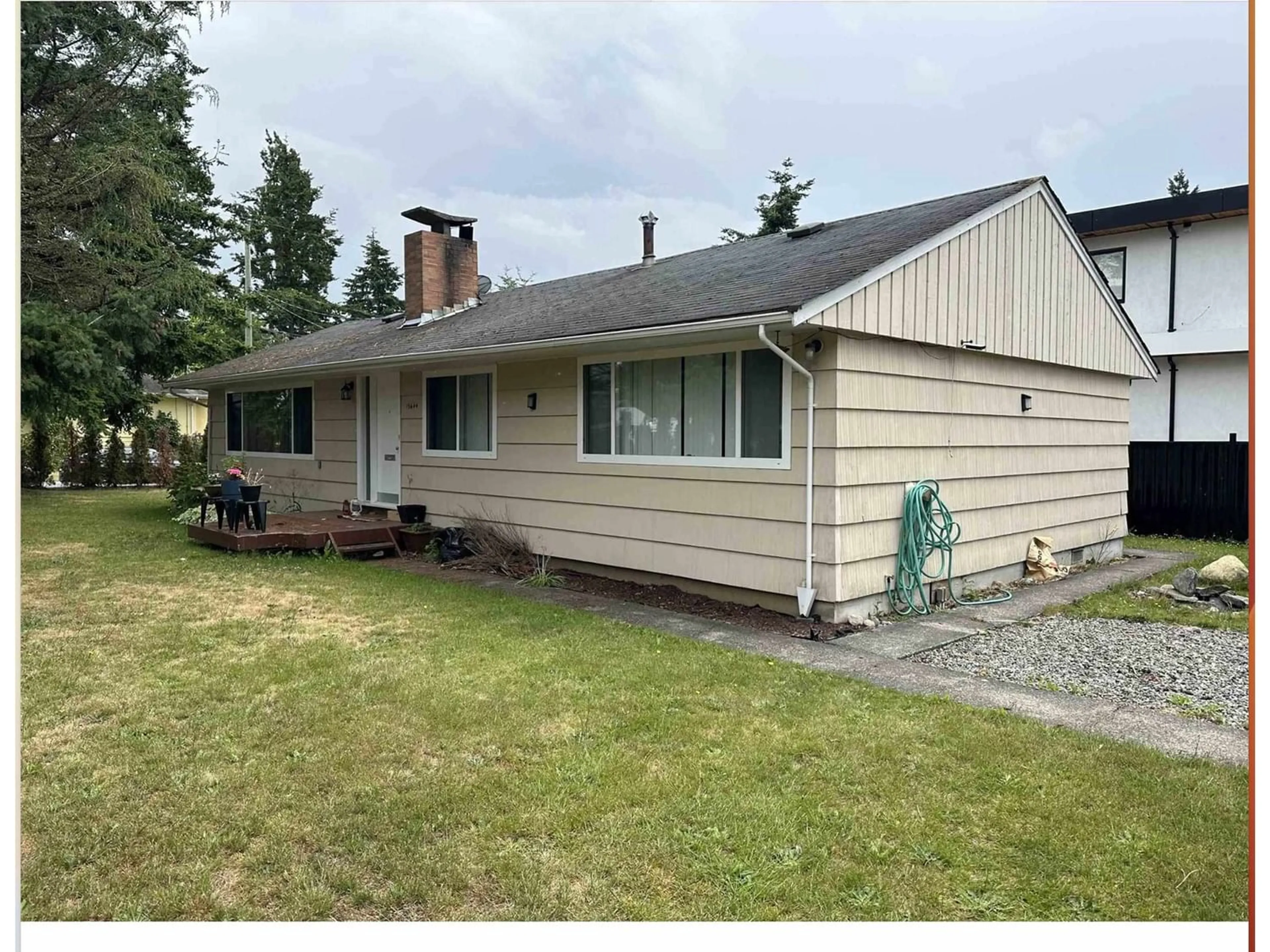 Frontside or backside of a home for 15644 ROPER AVENUE, White Rock British Columbia V4B2G6