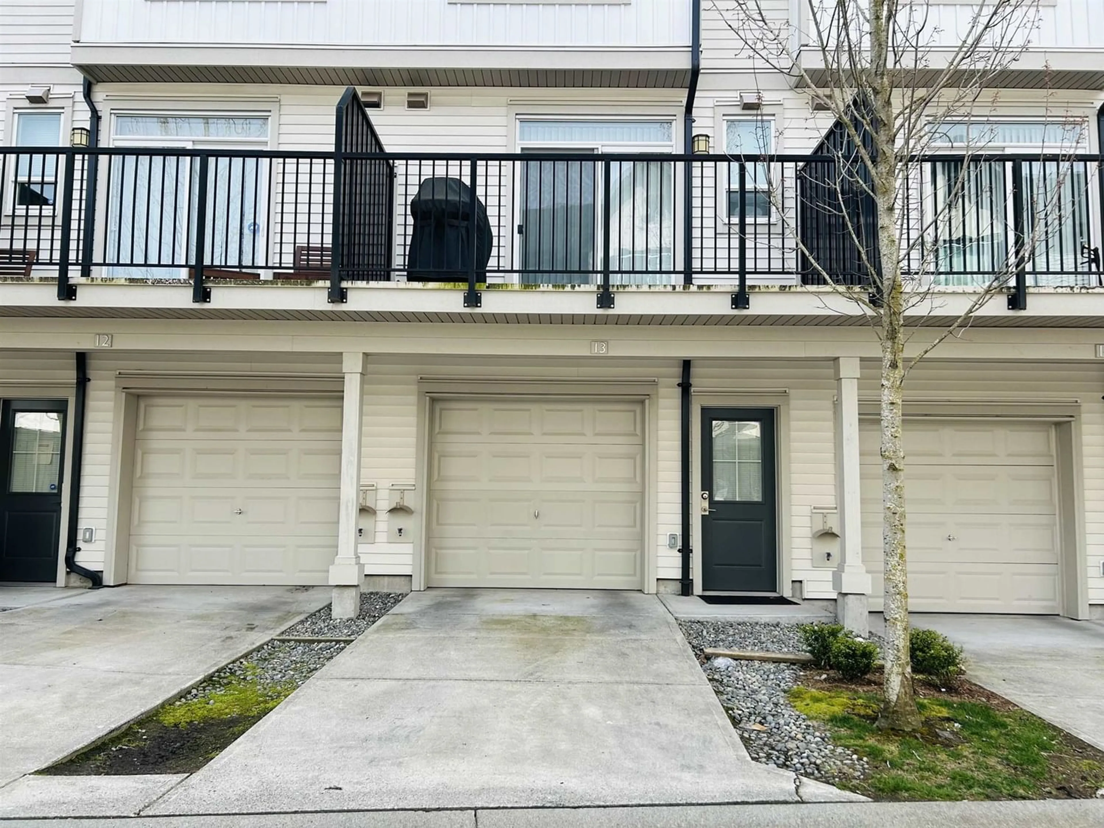 A pic from exterior of the house or condo, cottage for 13 30930 WESTRIDGE PLACE, Abbotsford British Columbia V2T0H6