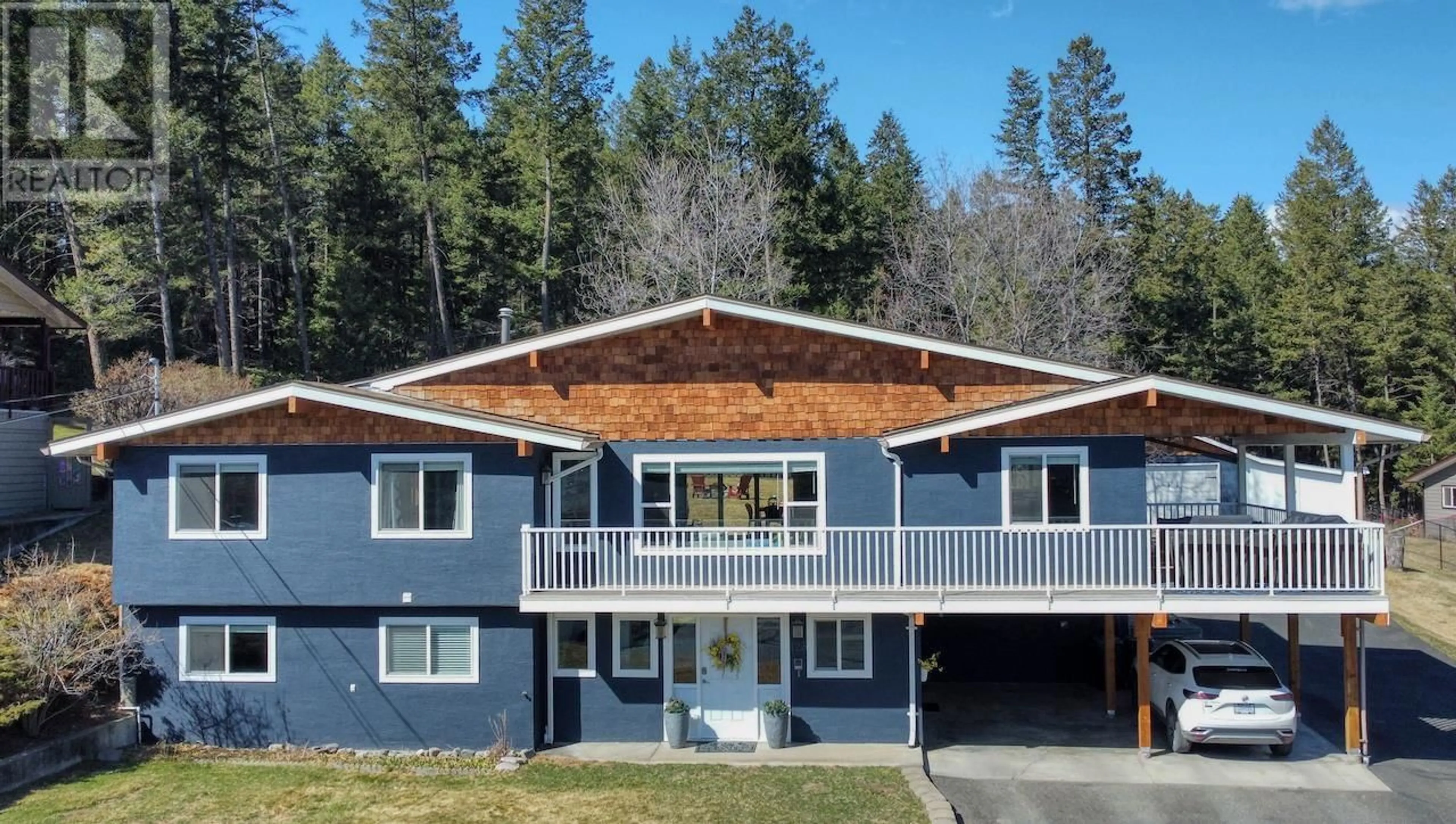 Frontside or backside of a home for 125 COUNTRY CLUB BOULEVARD, Williams Lake British Columbia V2G3T4