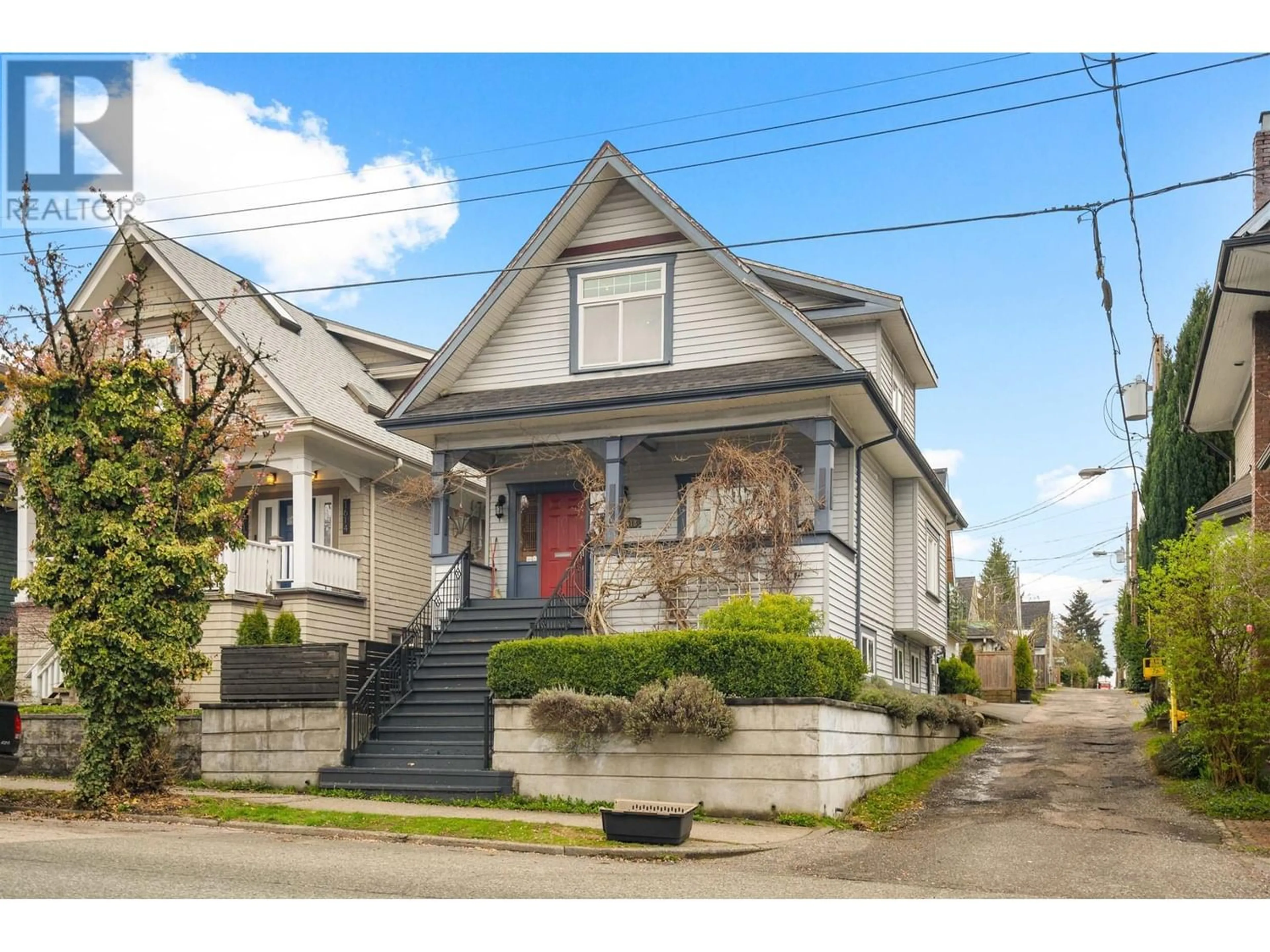 Frontside or backside of a home for 1618 VICTORIA DRIVE, Vancouver British Columbia V5L4H3