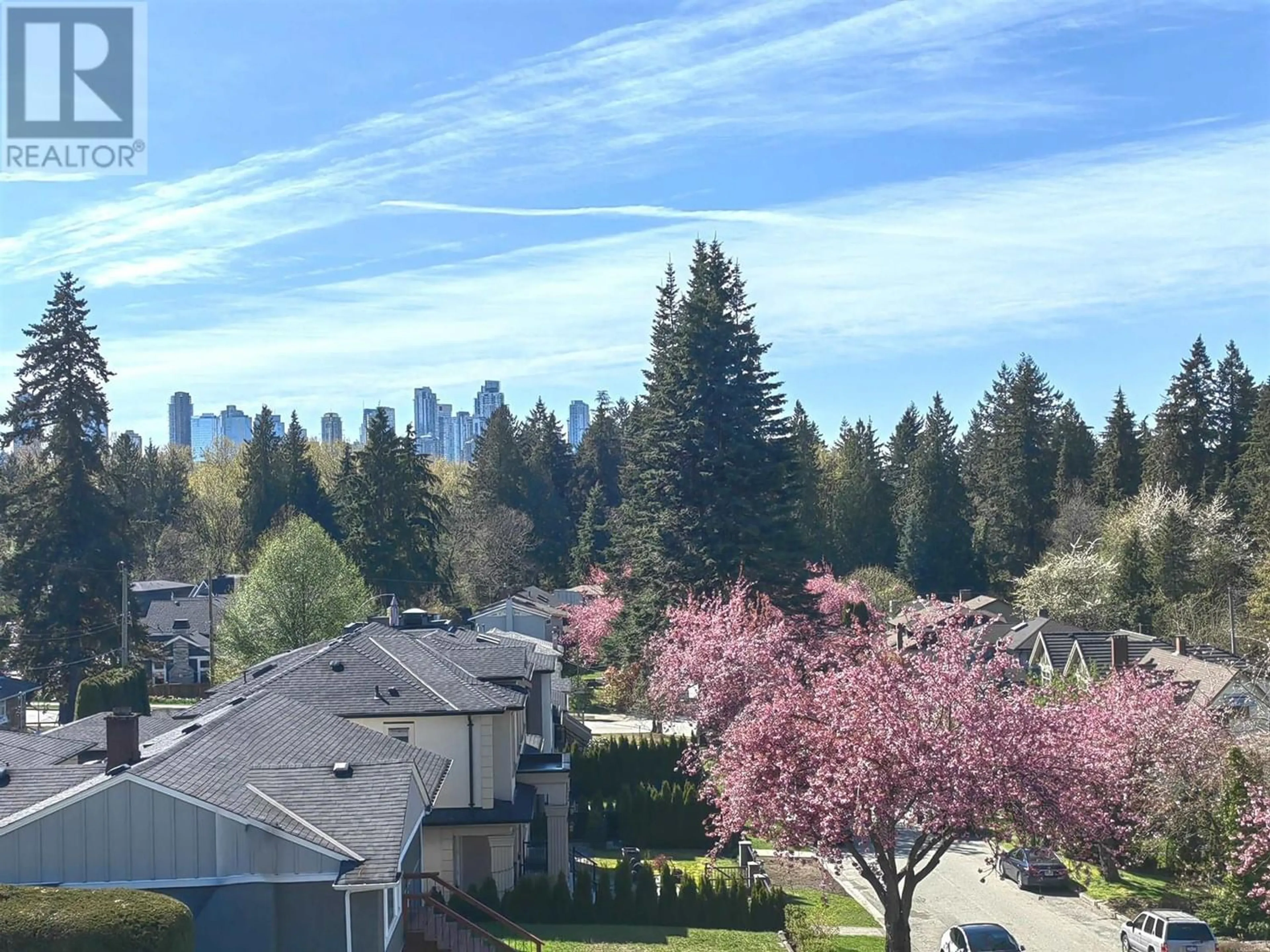 Indoor foyer for 5890 EMPRESS AVENUE, Burnaby British Columbia V5E2S2