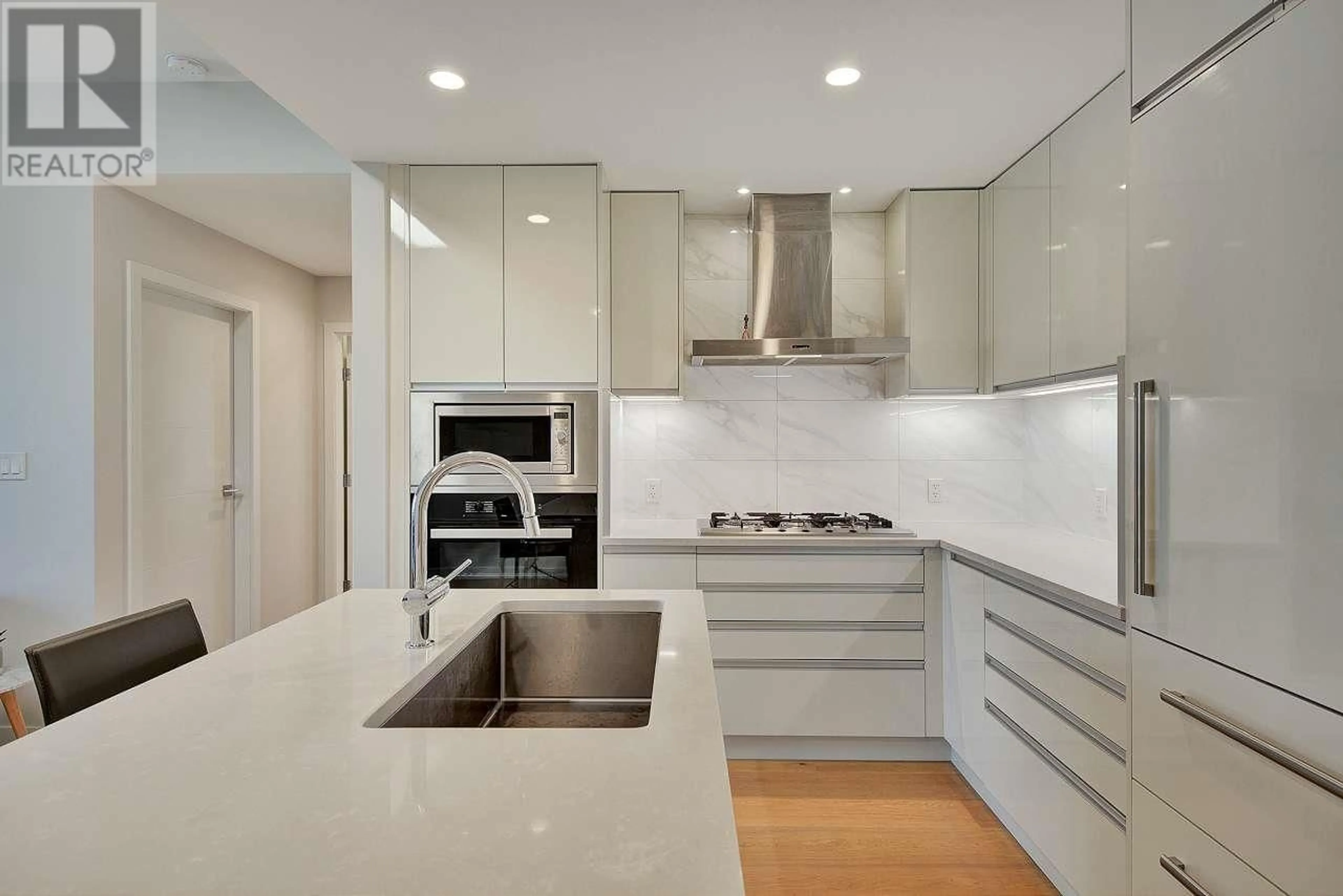 Contemporary kitchen for 210 528 W KING EDWARD AVENUE, Vancouver British Columbia V5Z2C3