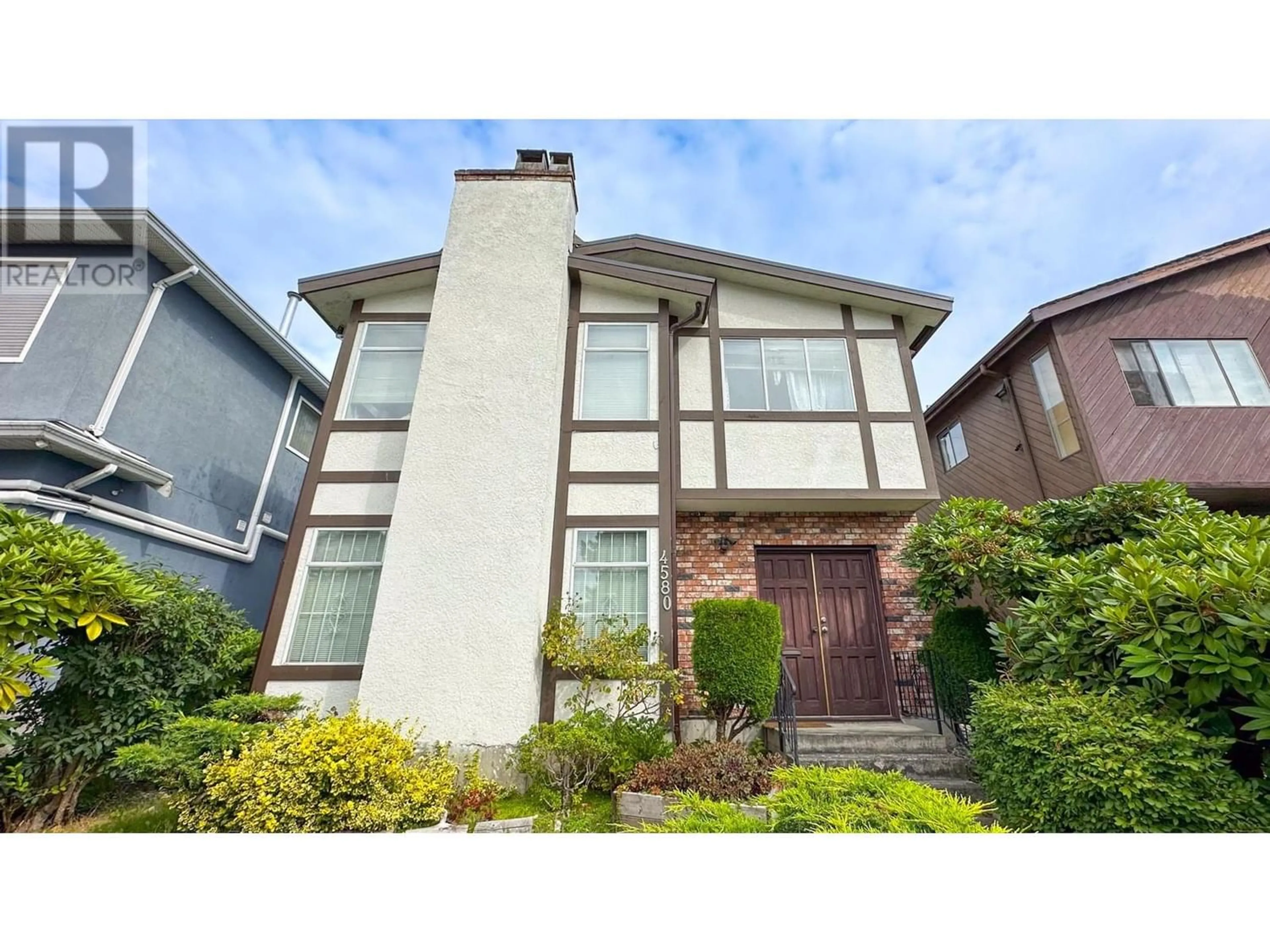 Frontside or backside of a home for 4580 NANAIMO STREET, Vancouver British Columbia V5N5J6