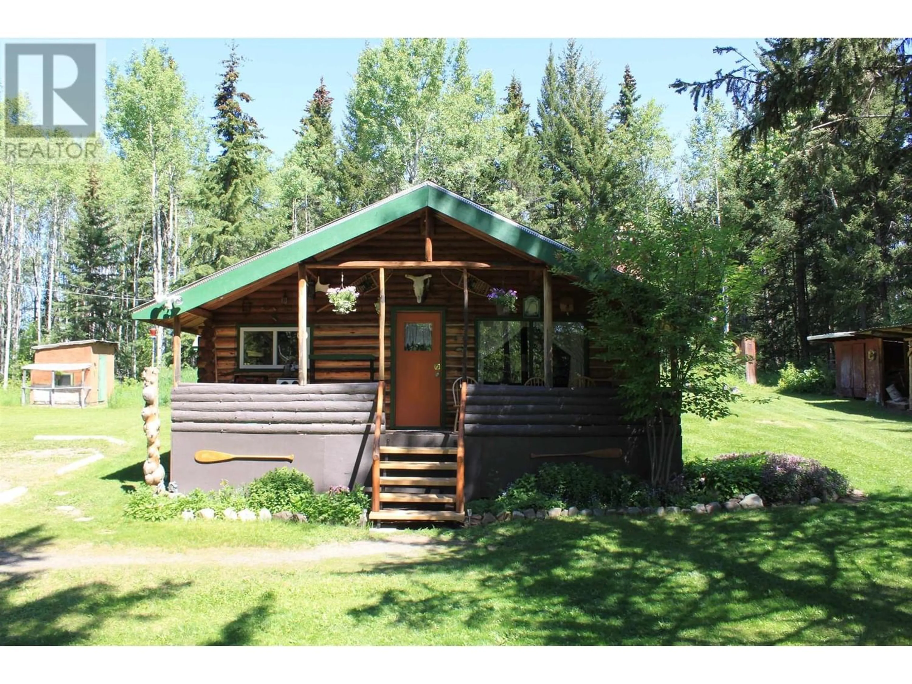 Cottage for 8335 N BRIDGE LAKE ROAD, Bridge Lake British Columbia V0K1X2