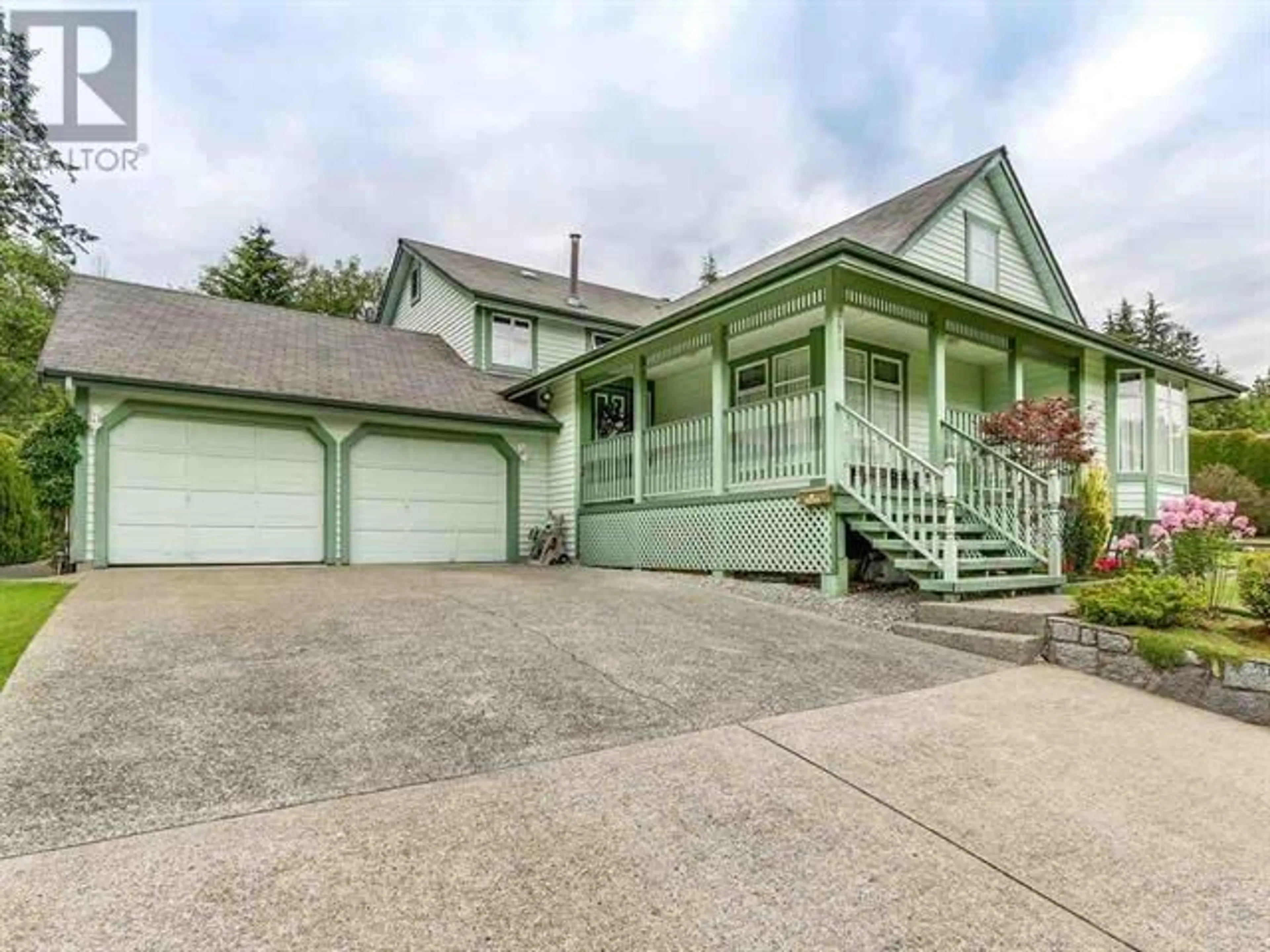 Frontside or backside of a home for 3475 BAYCREST AVENUE, Coquitlam British Columbia V3B2W7