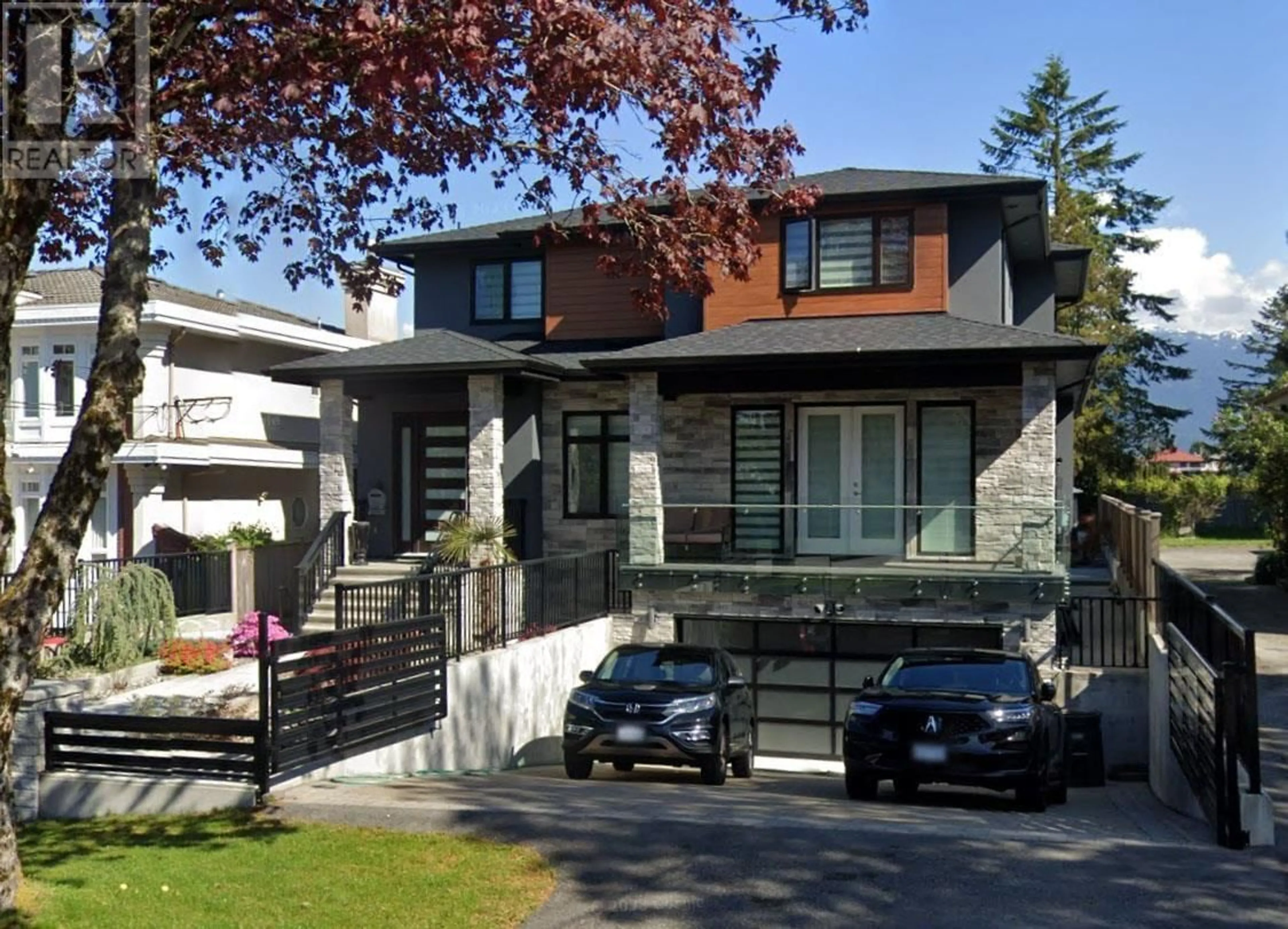 Frontside or backside of a home for 7251 UNION STREET, Burnaby British Columbia V5A1J1