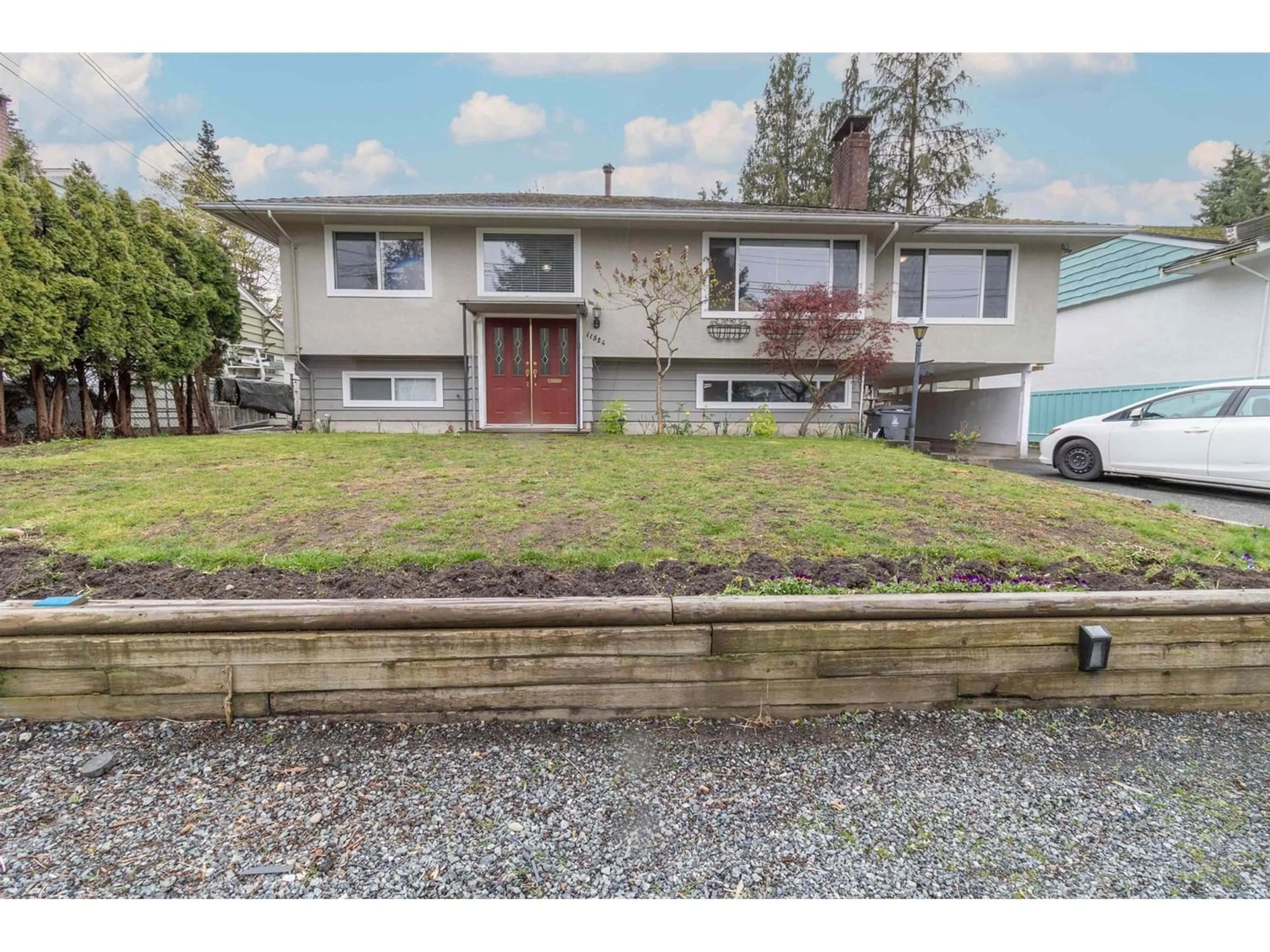 Frontside or backside of a home for 11524 97A AVENUE, Surrey British Columbia V3V2G2