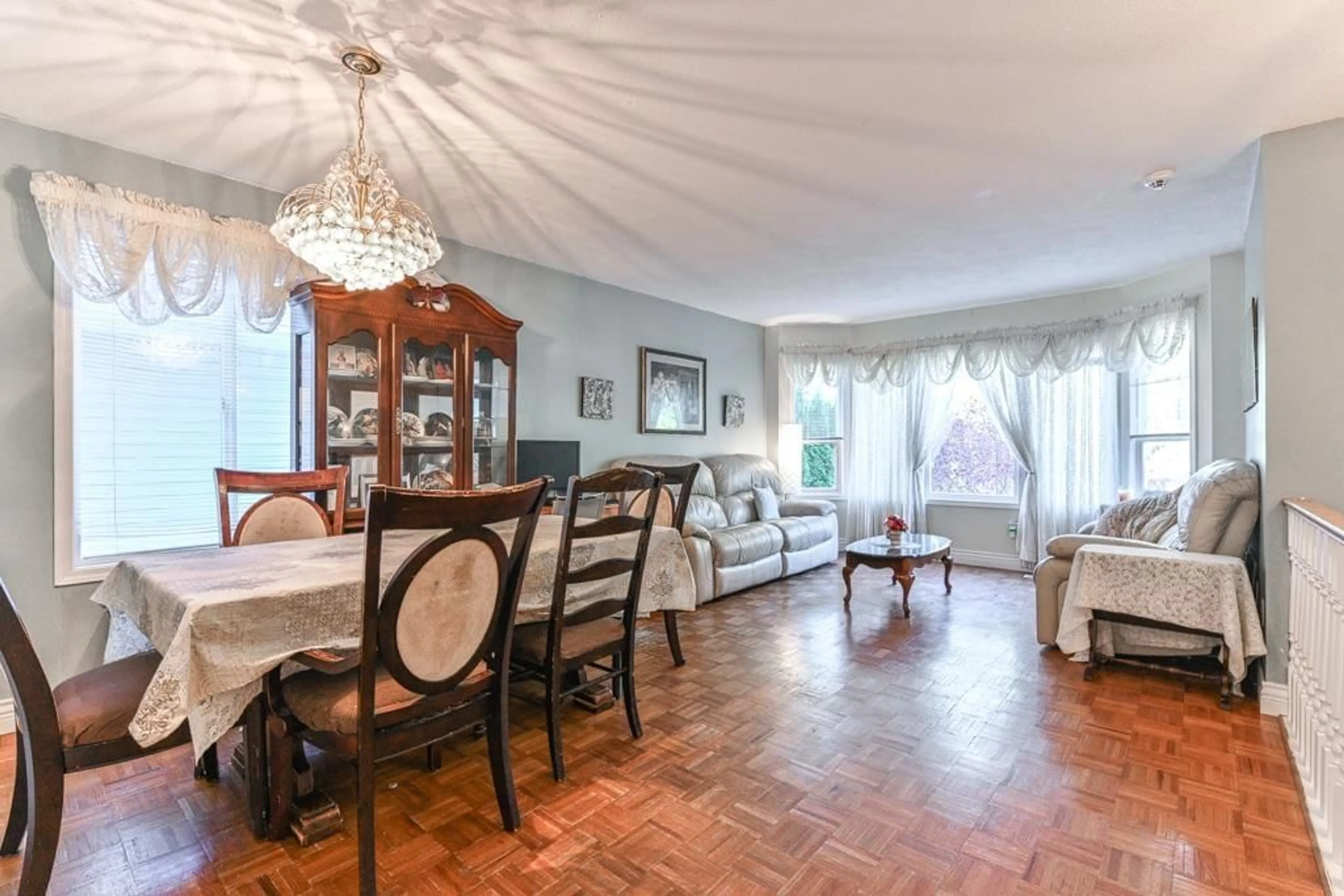 Dining room for 21494 RICHMOND DRIVE, Hope British Columbia V0X1L1