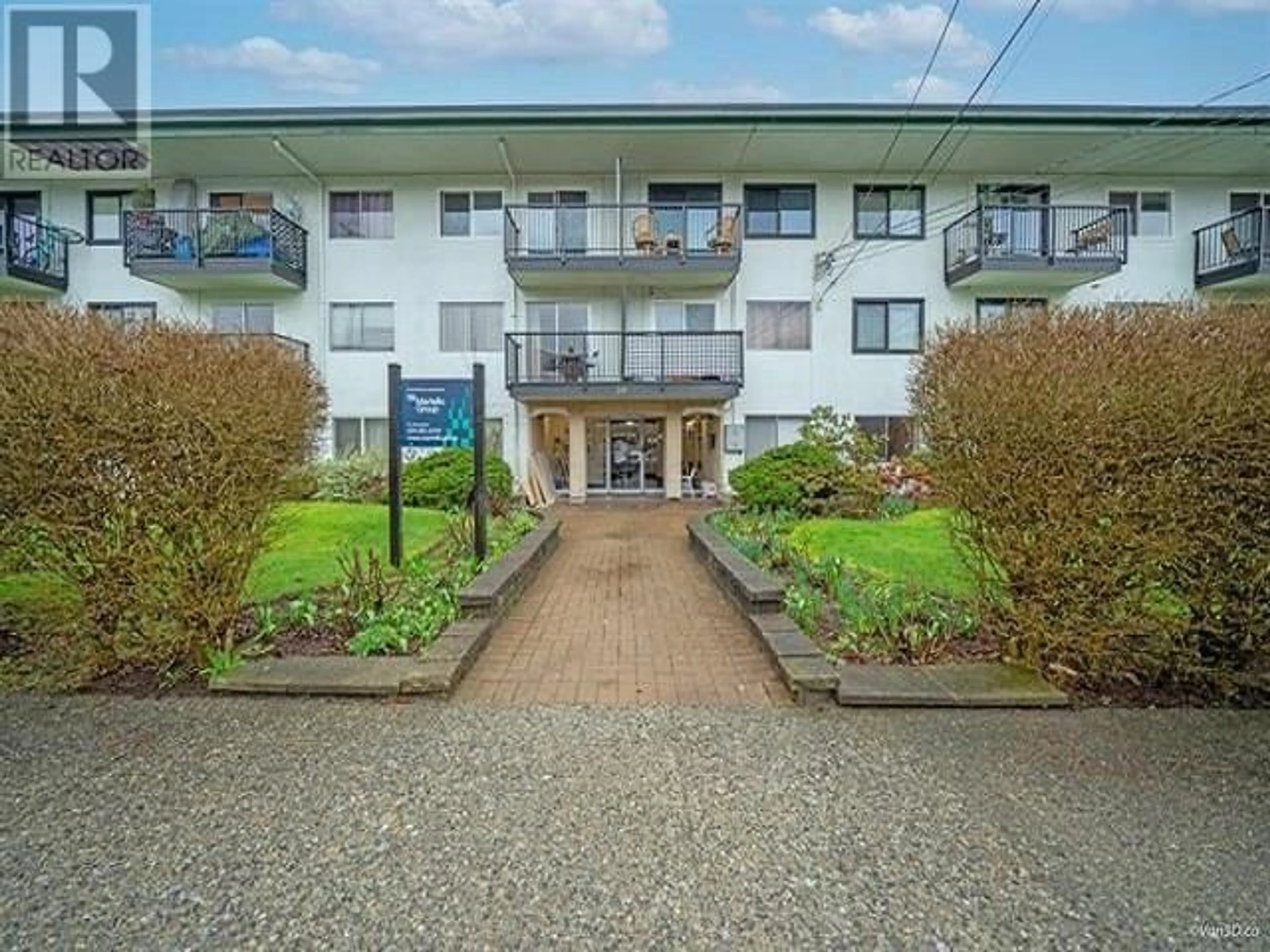 A pic from exterior of the house or condo for 317 36 E 14TH AVENUE, Vancouver British Columbia V5T4C9