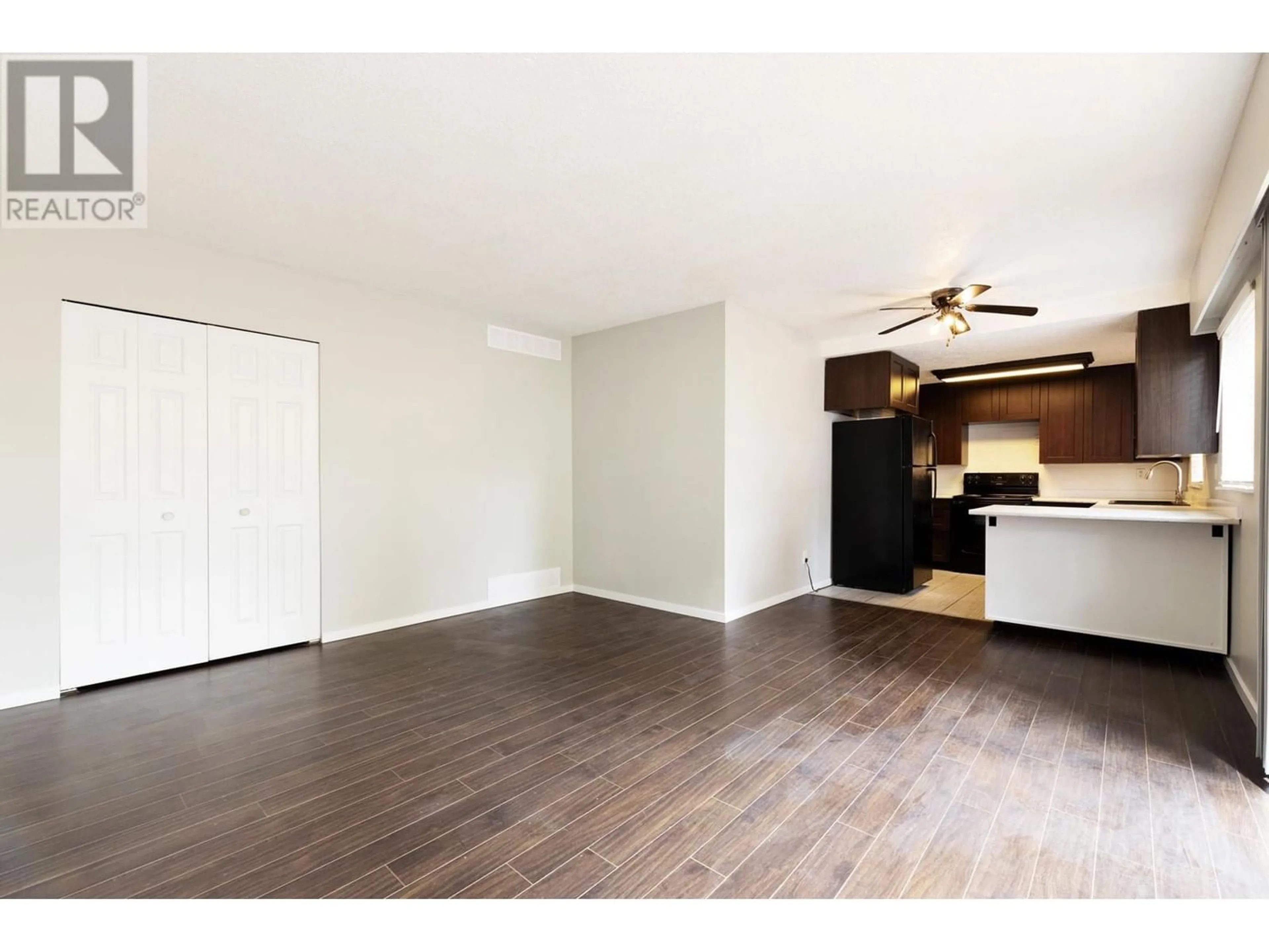 A pic of a room for 23 21555 DEWDNEY TRUNK ROAD, Maple Ridge British Columbia V2X3G6