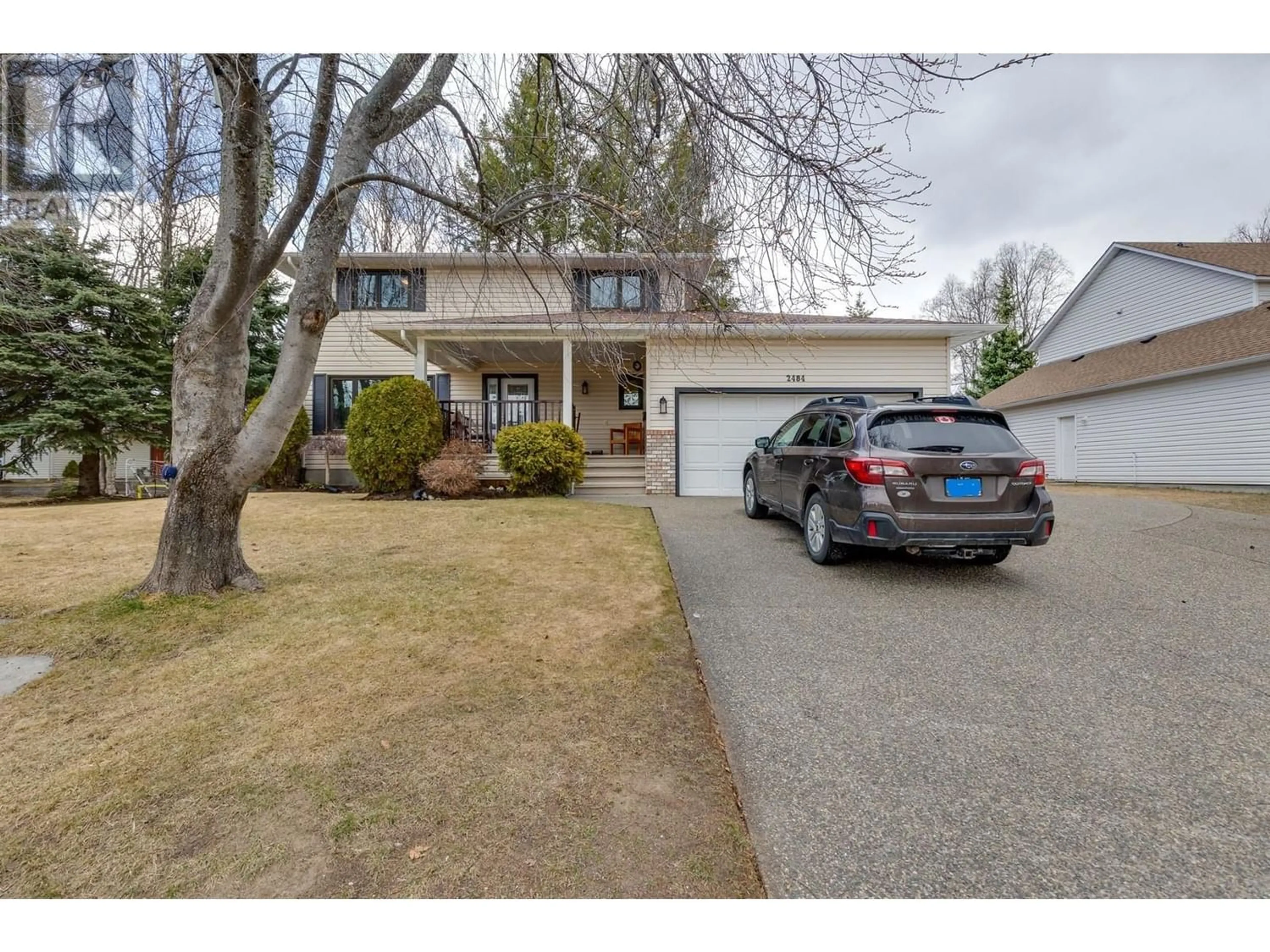Frontside or backside of a home for 2484 RIDGEVIEW DRIVE, Prince George British Columbia V2K4H3
