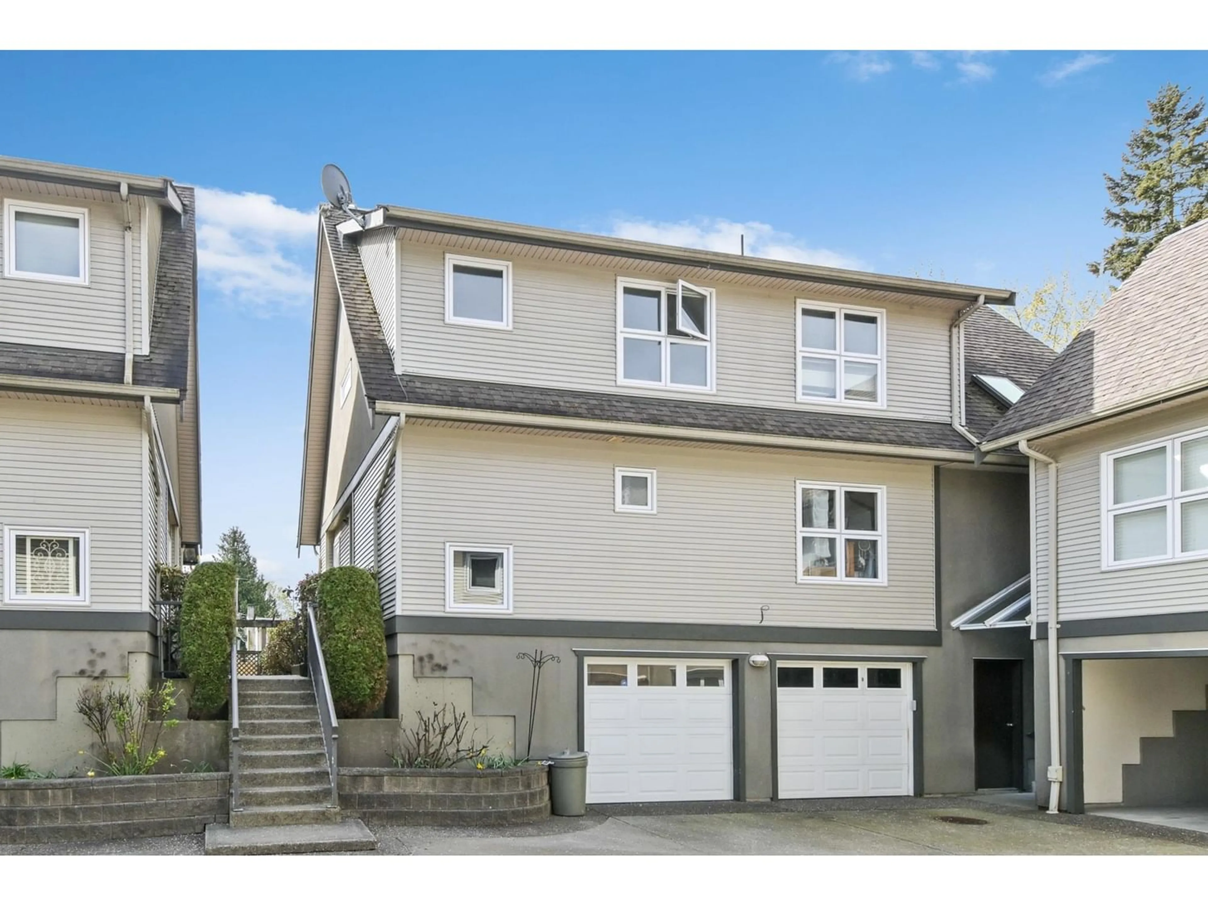 A pic from exterior of the house or condo for 4 11530 84 AVENUE, Delta British Columbia V4C2M1