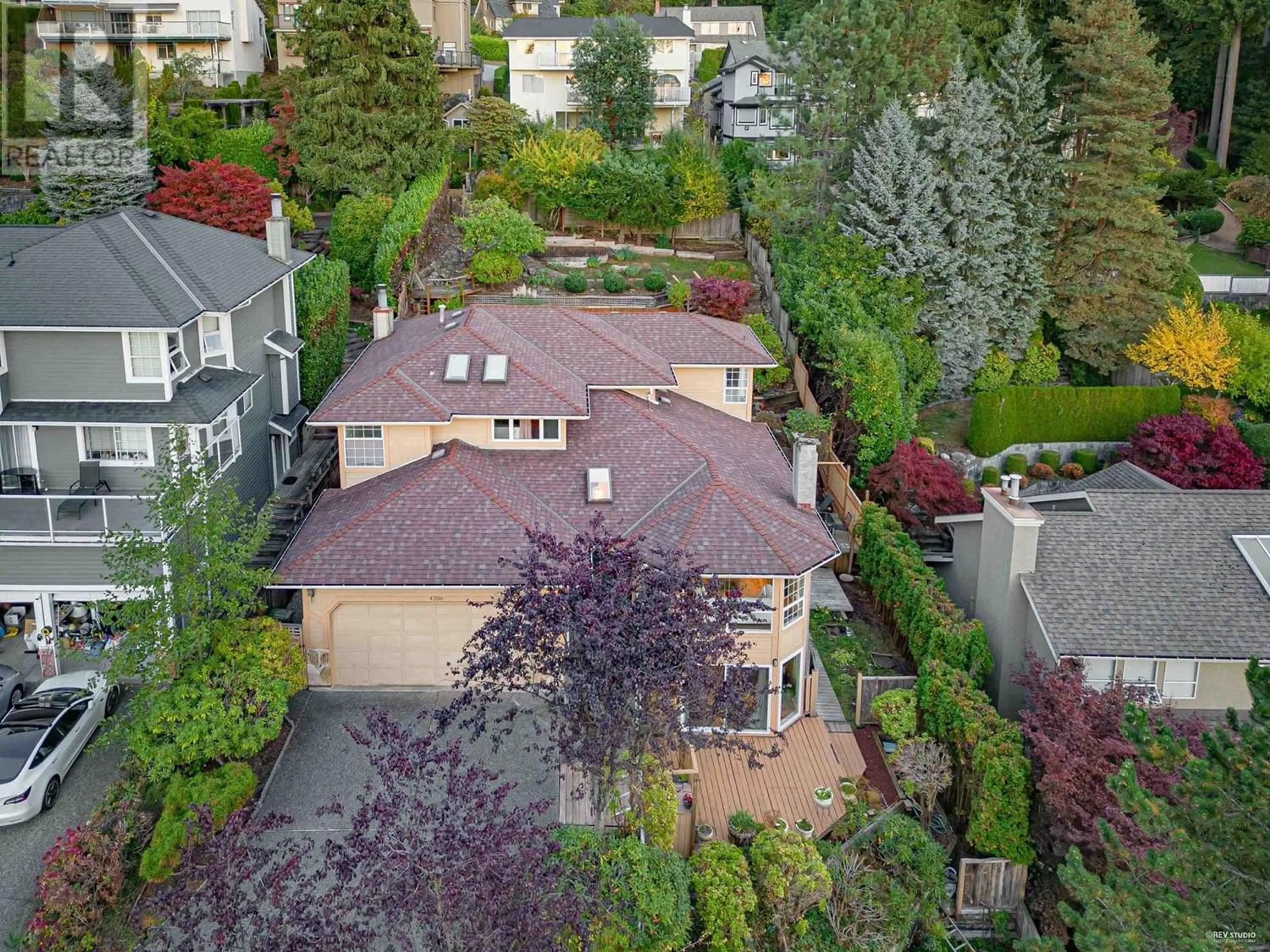 Frontside or backside of a home for 4200 STARLIGHT WAY, North Vancouver British Columbia V7N4L5