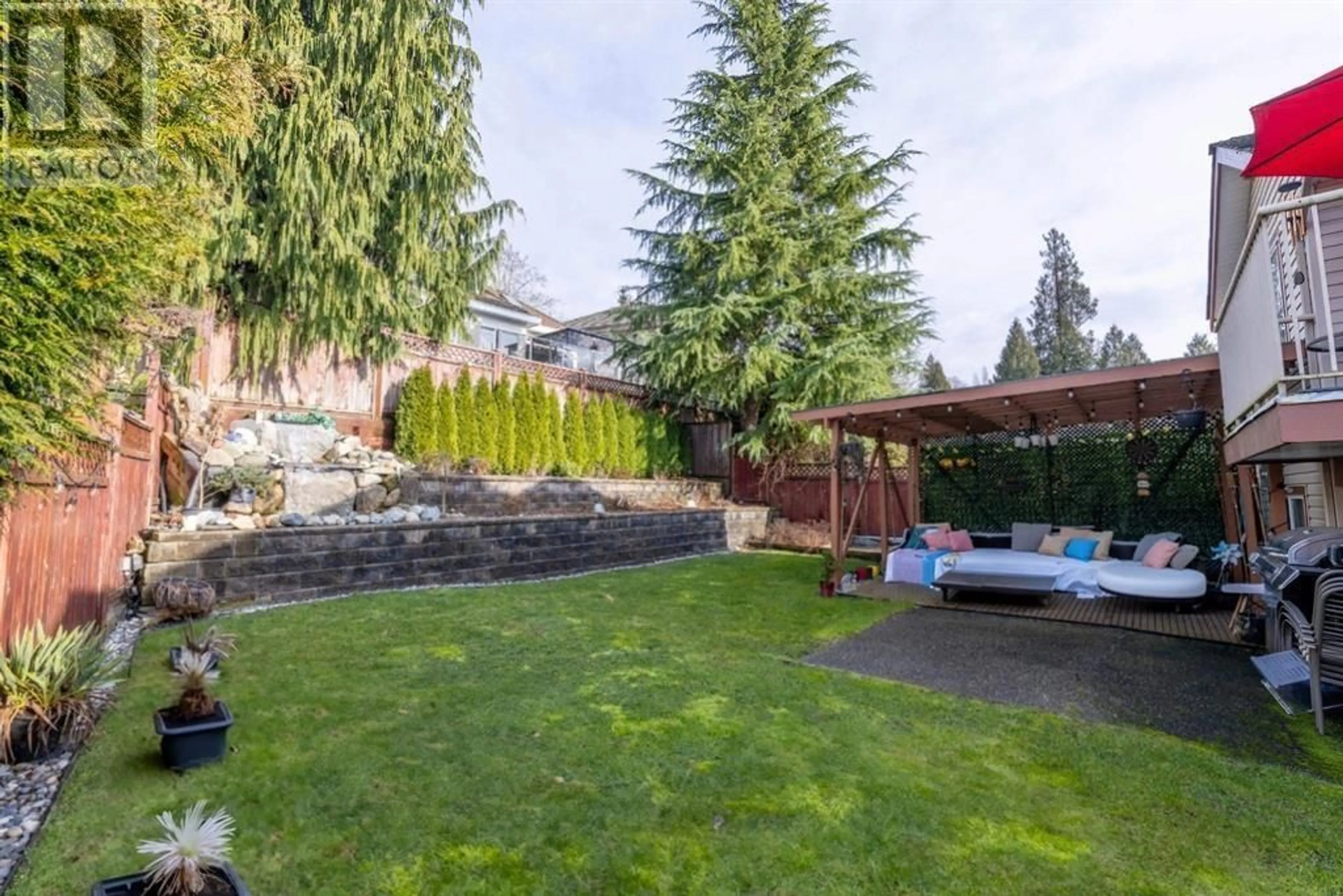 Patio for 23711 105 AVENUE, Maple Ridge British Columbia V3W1E1