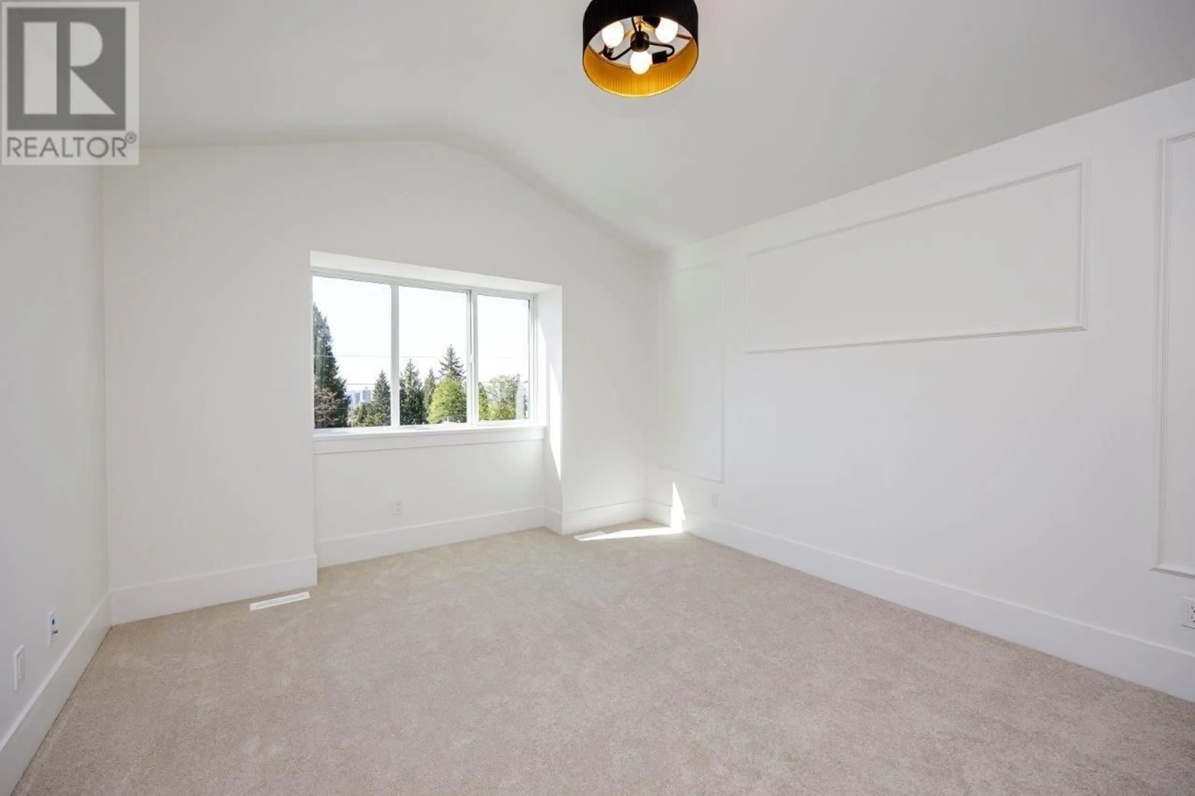 A pic of a room for 2809 ST. ANDREWS AVENUE, North Vancouver British Columbia V7N1C2