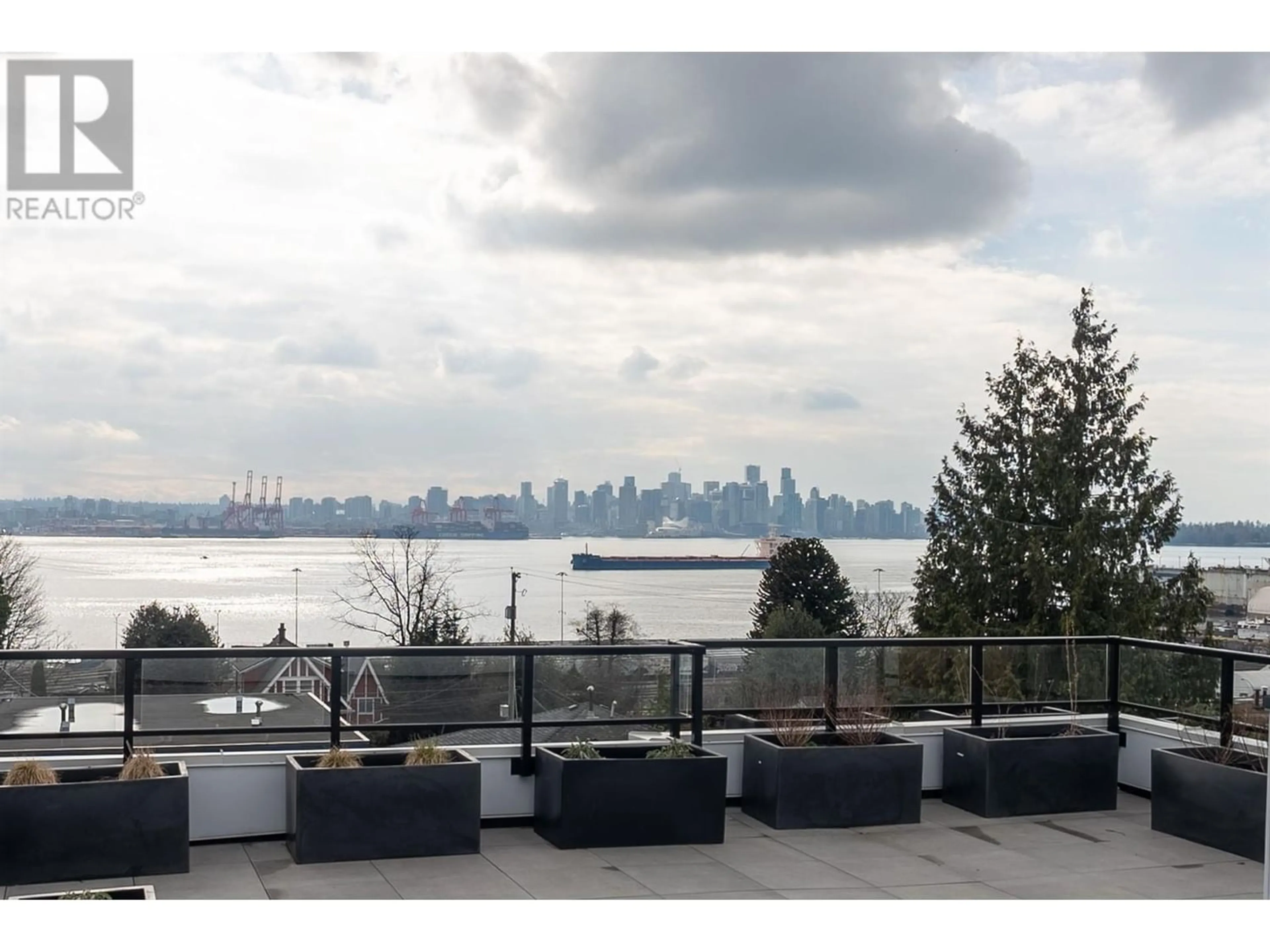 Lakeview for 1 434 E 1ST STREET, North Vancouver British Columbia V7L1B7