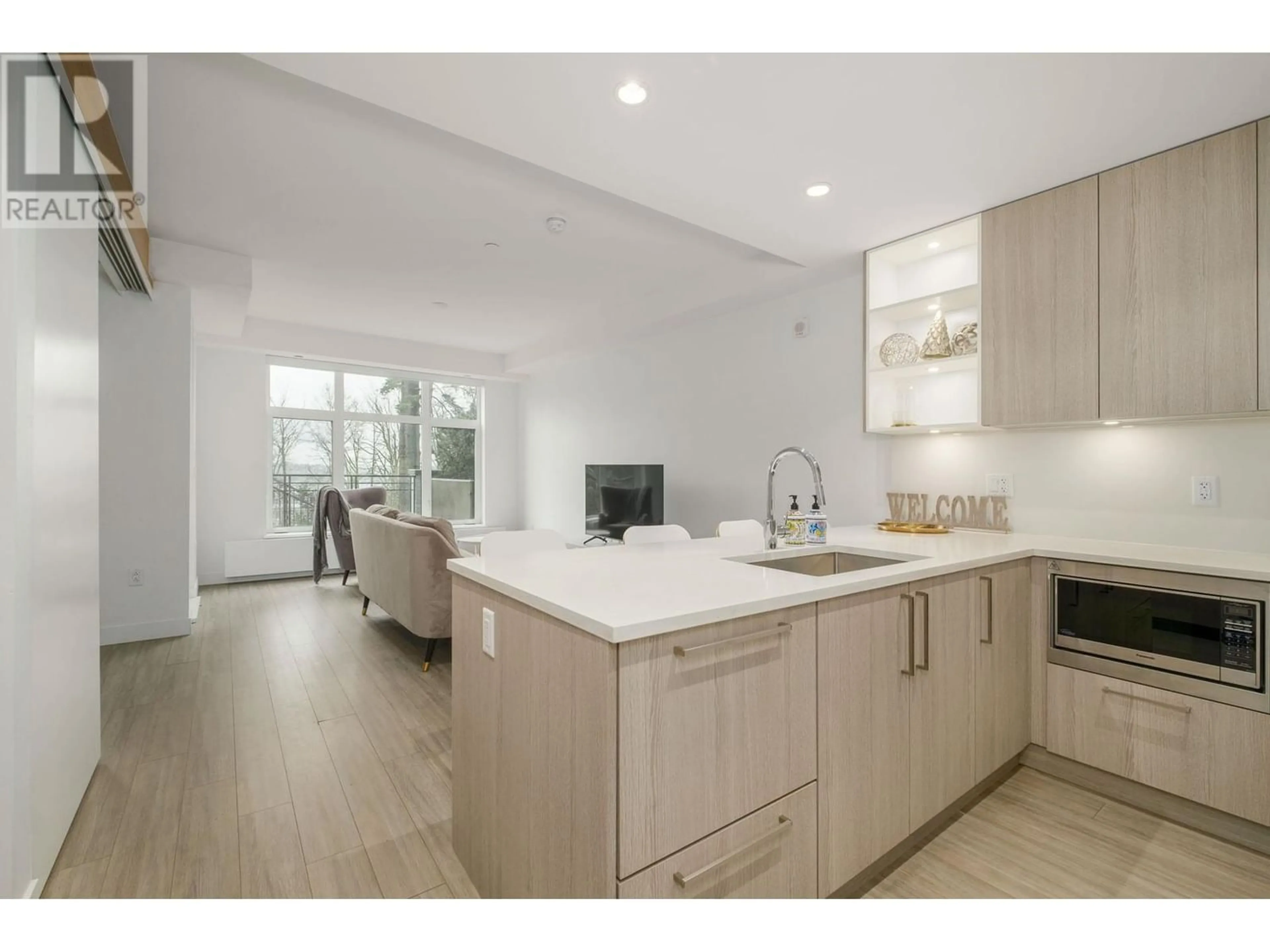 Kitchen for 108 747 E 3RD STREET, North Vancouver British Columbia V7L1G8