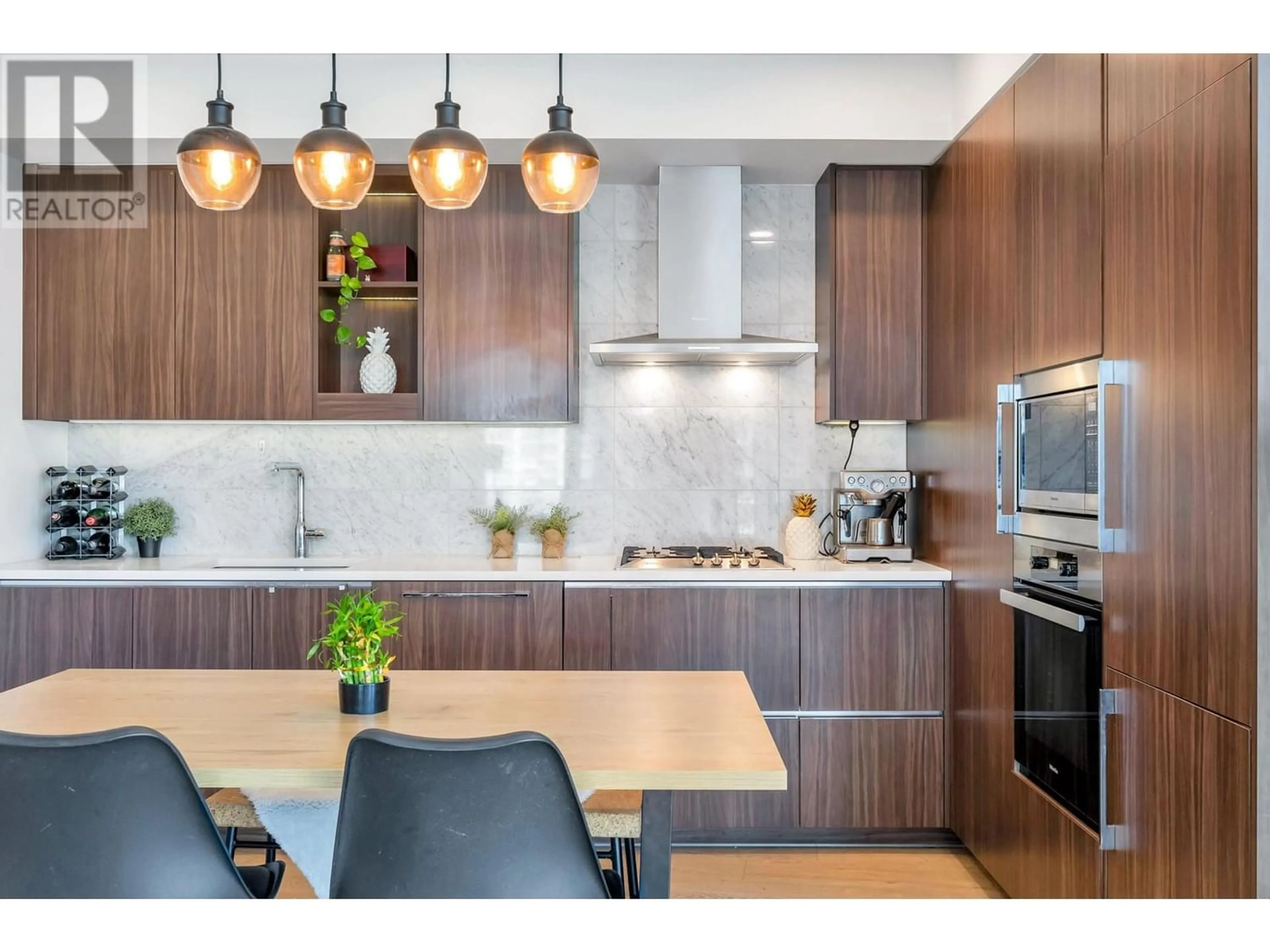 Contemporary kitchen for 1188 87 NELSON STREET, Vancouver British Columbia V6Z0E8