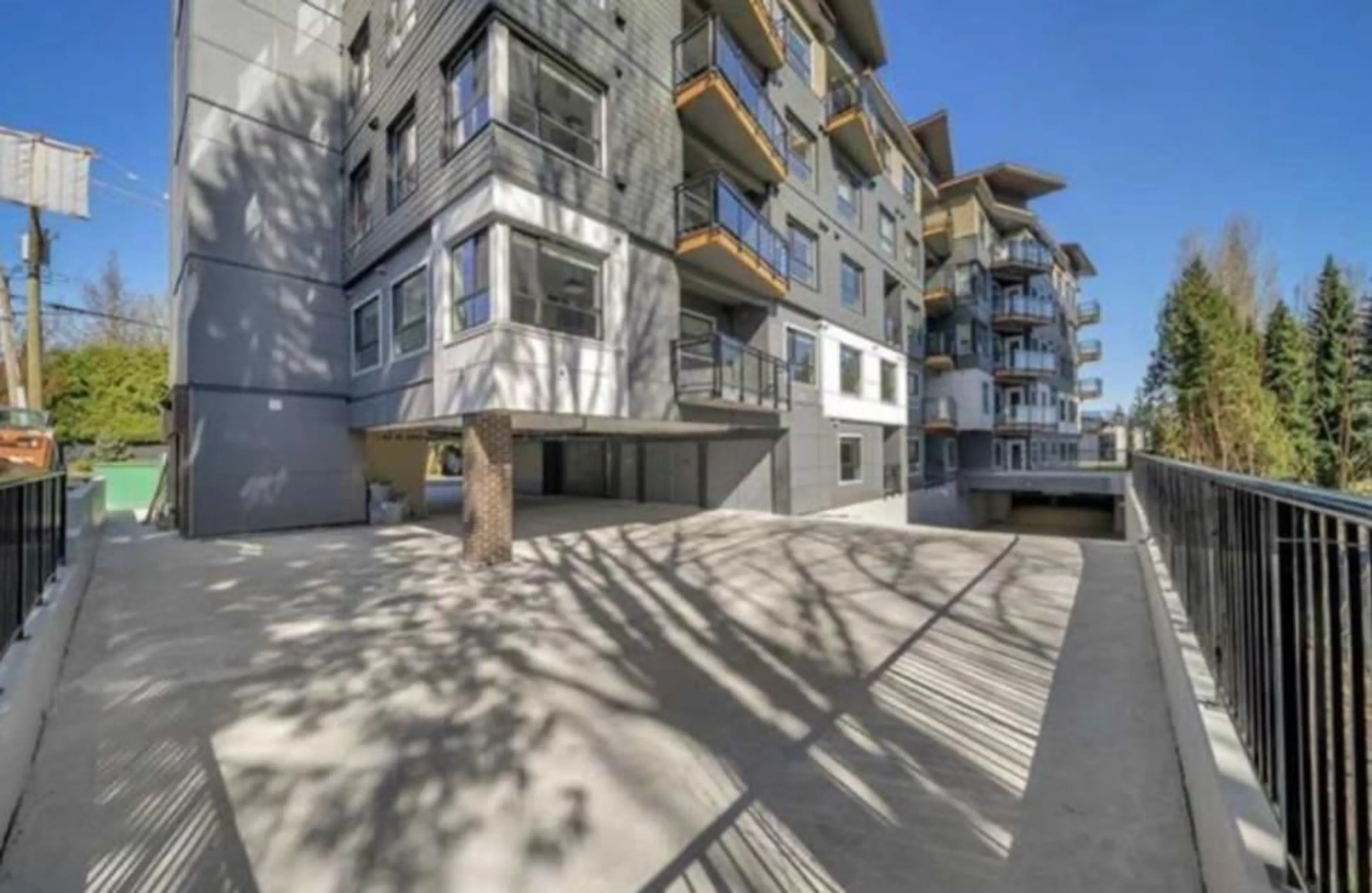 A pic from exterior of the house or condo for 106 33568 GEORGE FERGUSON WAY, Abbotsford British Columbia V2S2L8