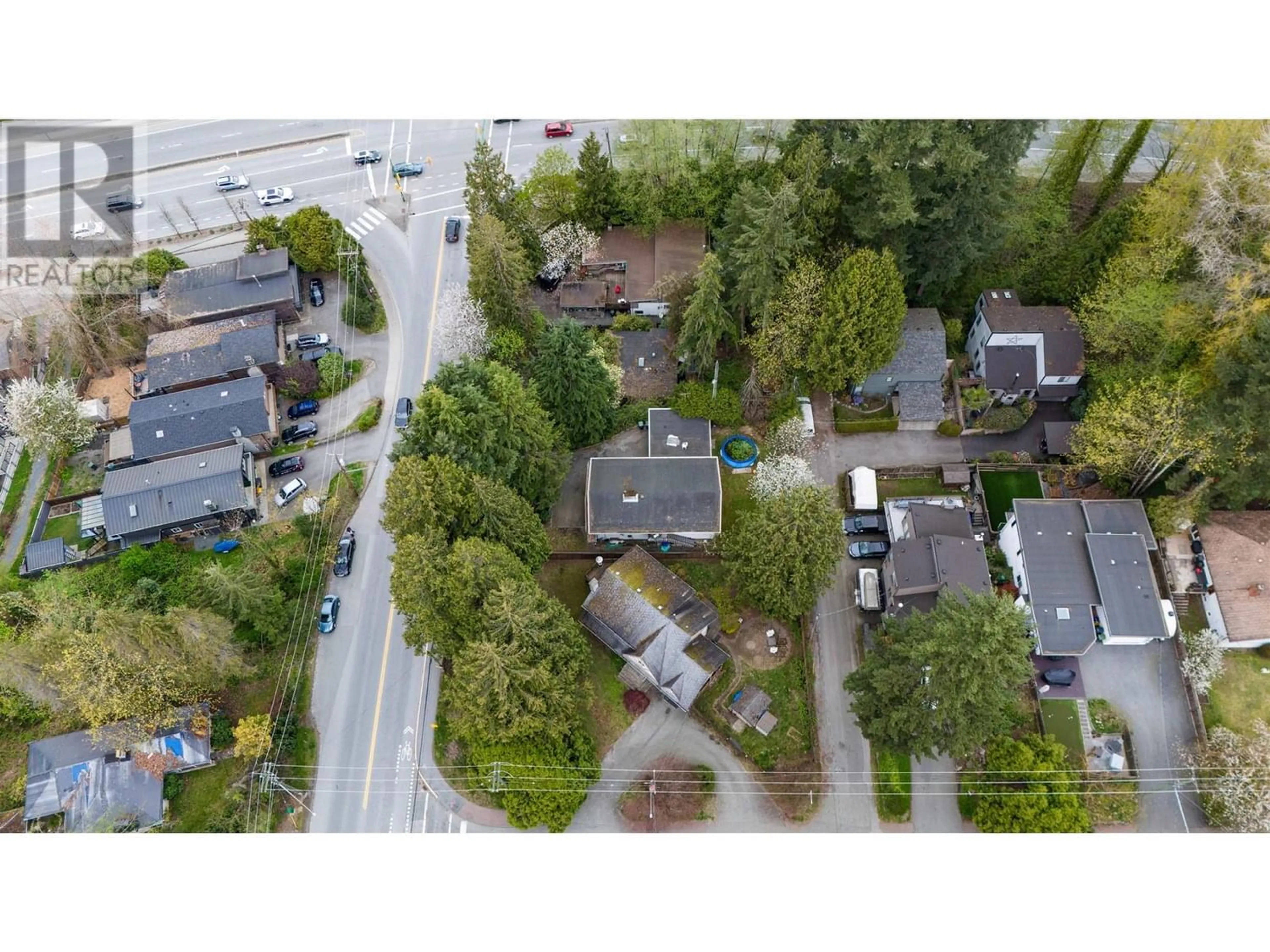 Street view for 526-550 RIVERSIDE DRIVE & 2194 WINDRIDGE, North Vancouver British Columbia V7H1V3